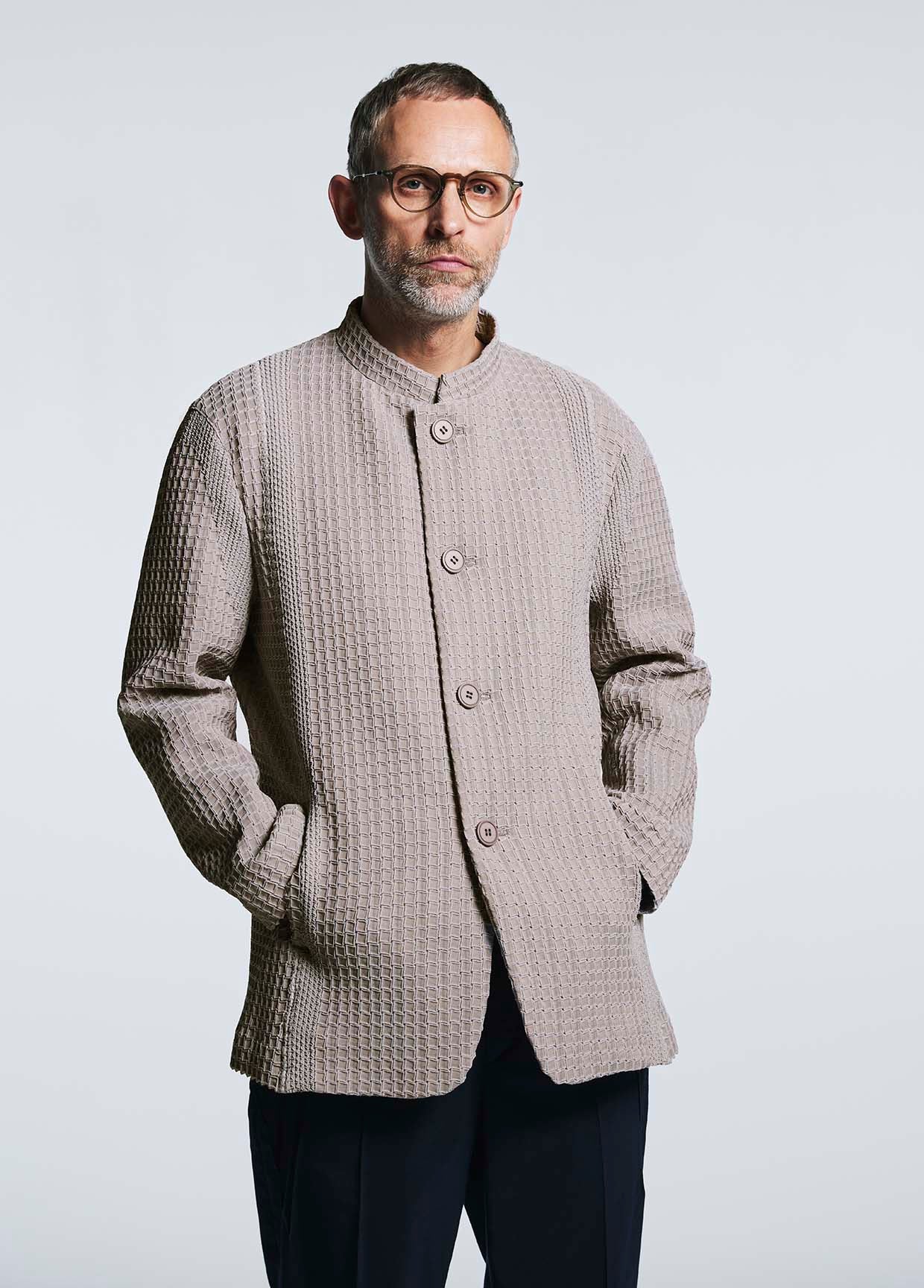 A-POC ABLE ISSEY MIYAKE LOOK 10 – ISSEY MIYAKE ONLINE STORE