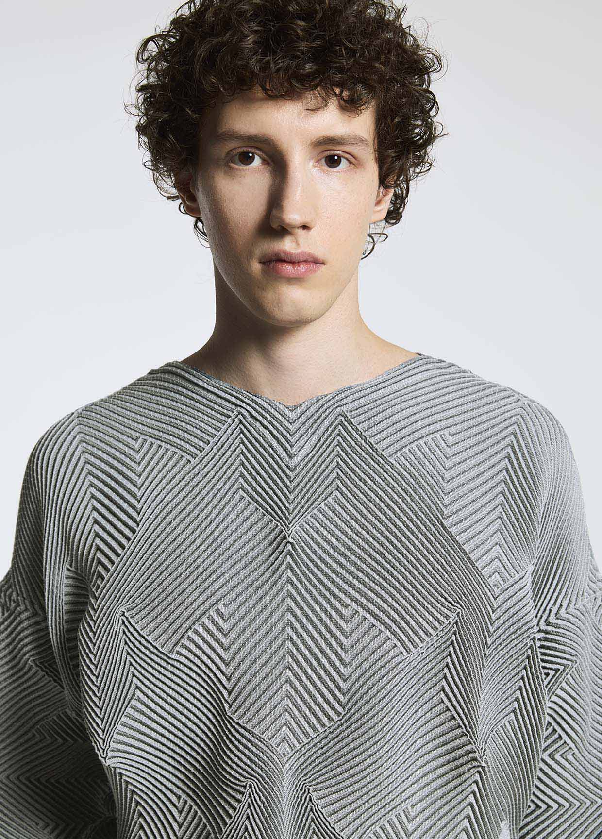 A-POC ABLE ISSEY MIYAKE LOOK 52 – ISSEY MIYAKE ONLINE STORE