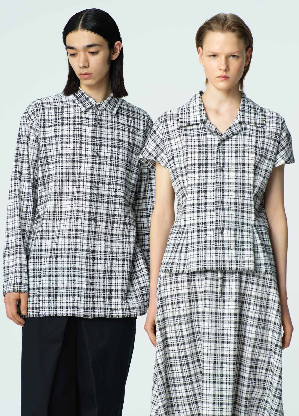 Issey miyake HaaTのホワイト　半袖Tシャツ HaaT – The official ISSEY MIYAKE ONLINE STORE | ISSEY MIYAKE UK