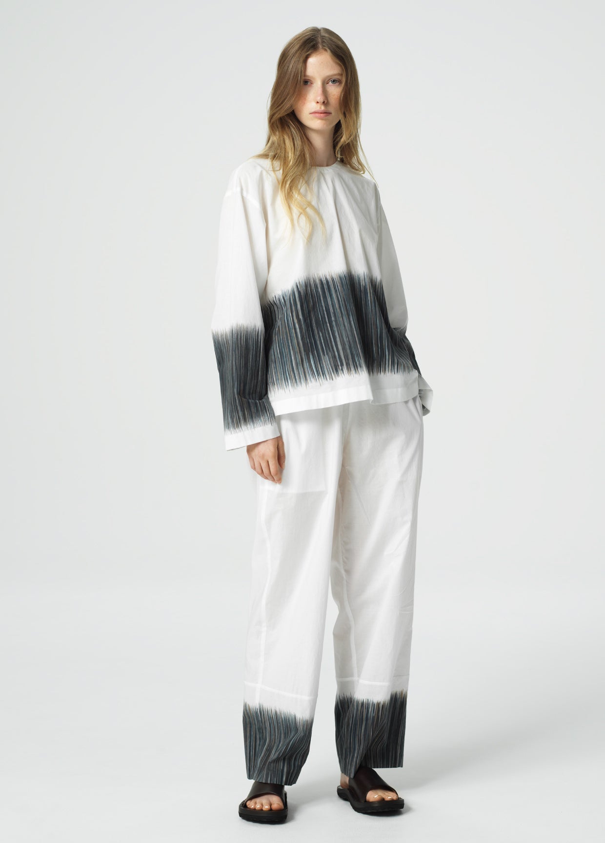 HaaT LOOK 47 – ISSEY MIYAKE ONLINE STORE