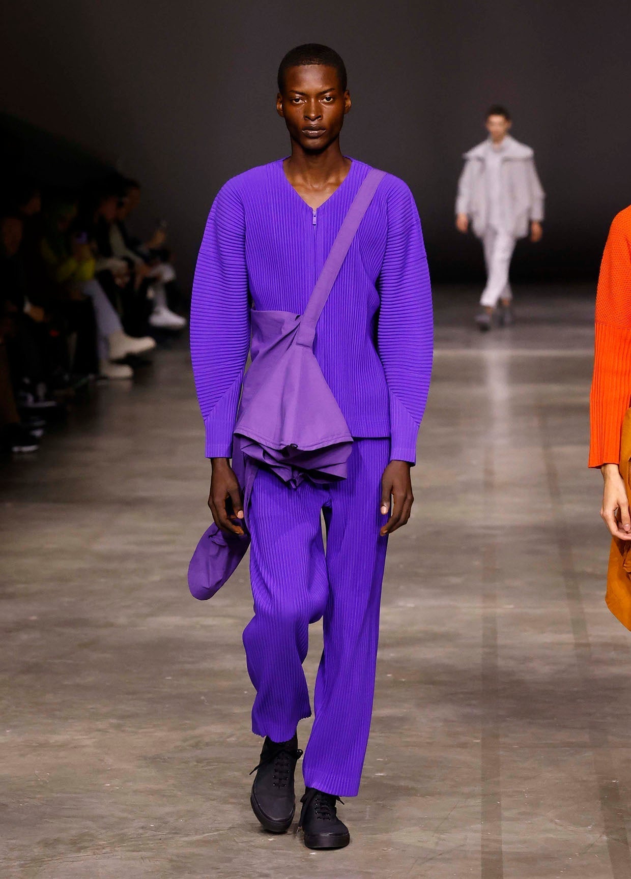 HOMME PLISSÉ ISSEY MIYAKE AUTUMN WINTER 2023/24 COLLECTIONS
