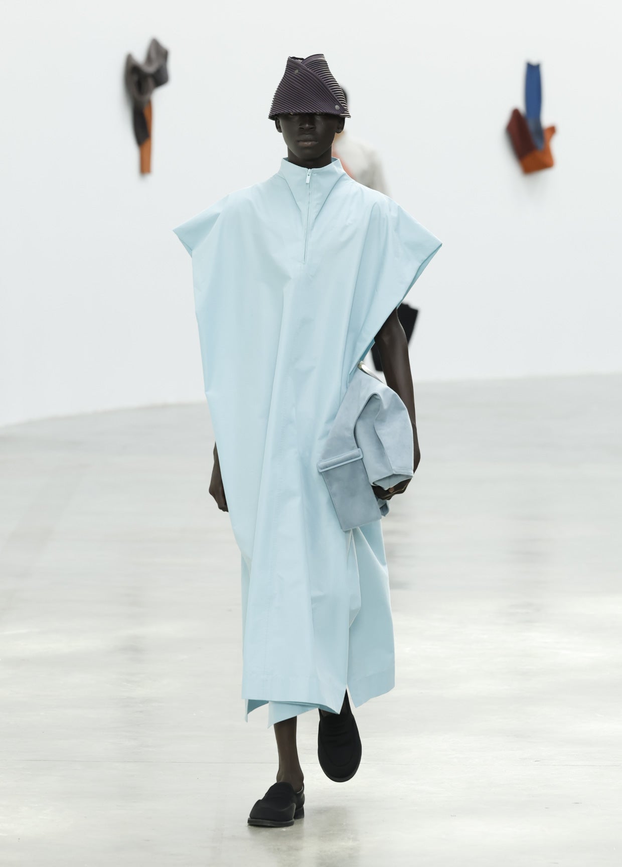 HOMME PLISSÉ ISSEY MIYAKE AUTUMN WINTER 2024/25 COLLECTIONS