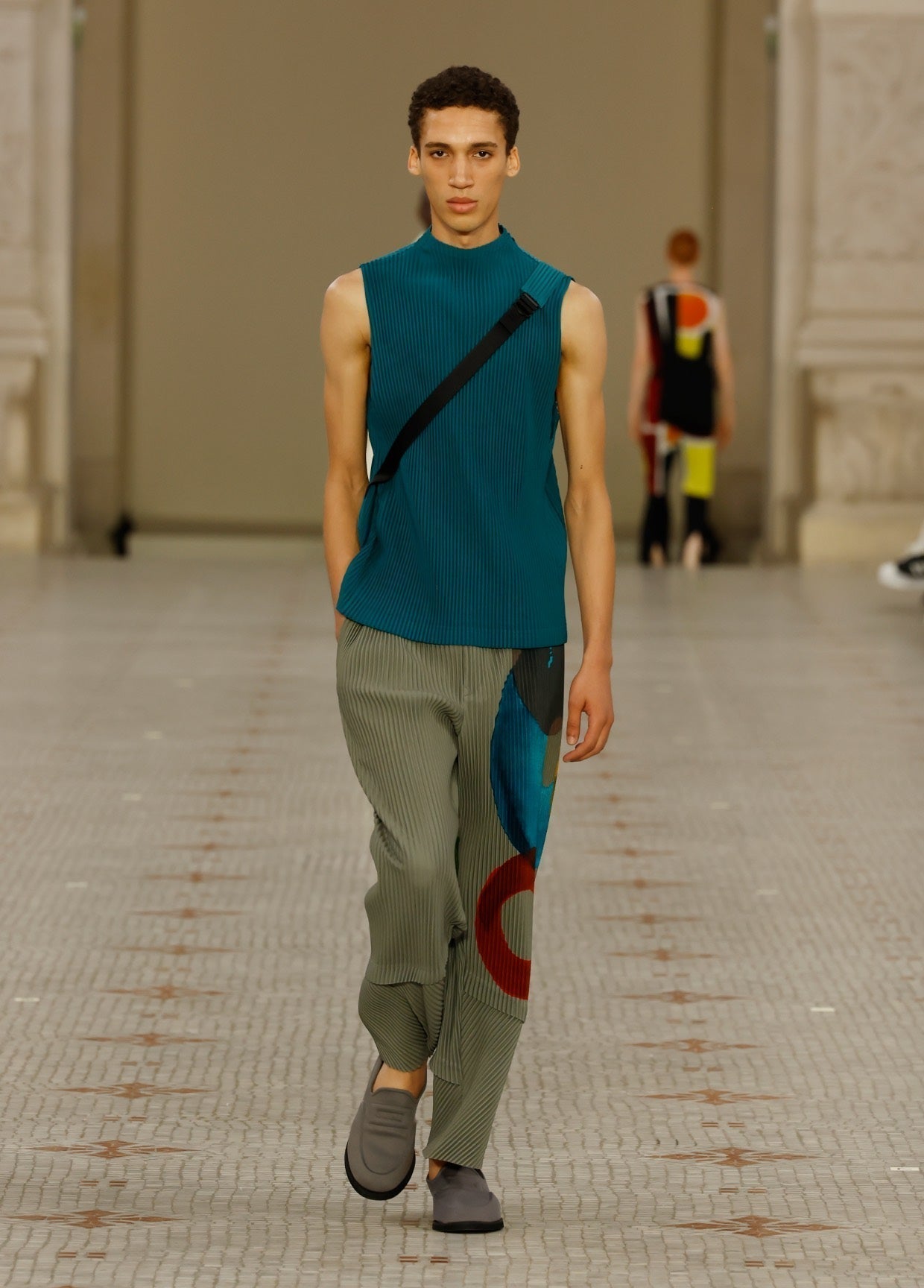 HOMME PLISSÉ ISSEY MIYAKE SPRING SUMMER 2024 COLLECTIONS 31 ISSEY