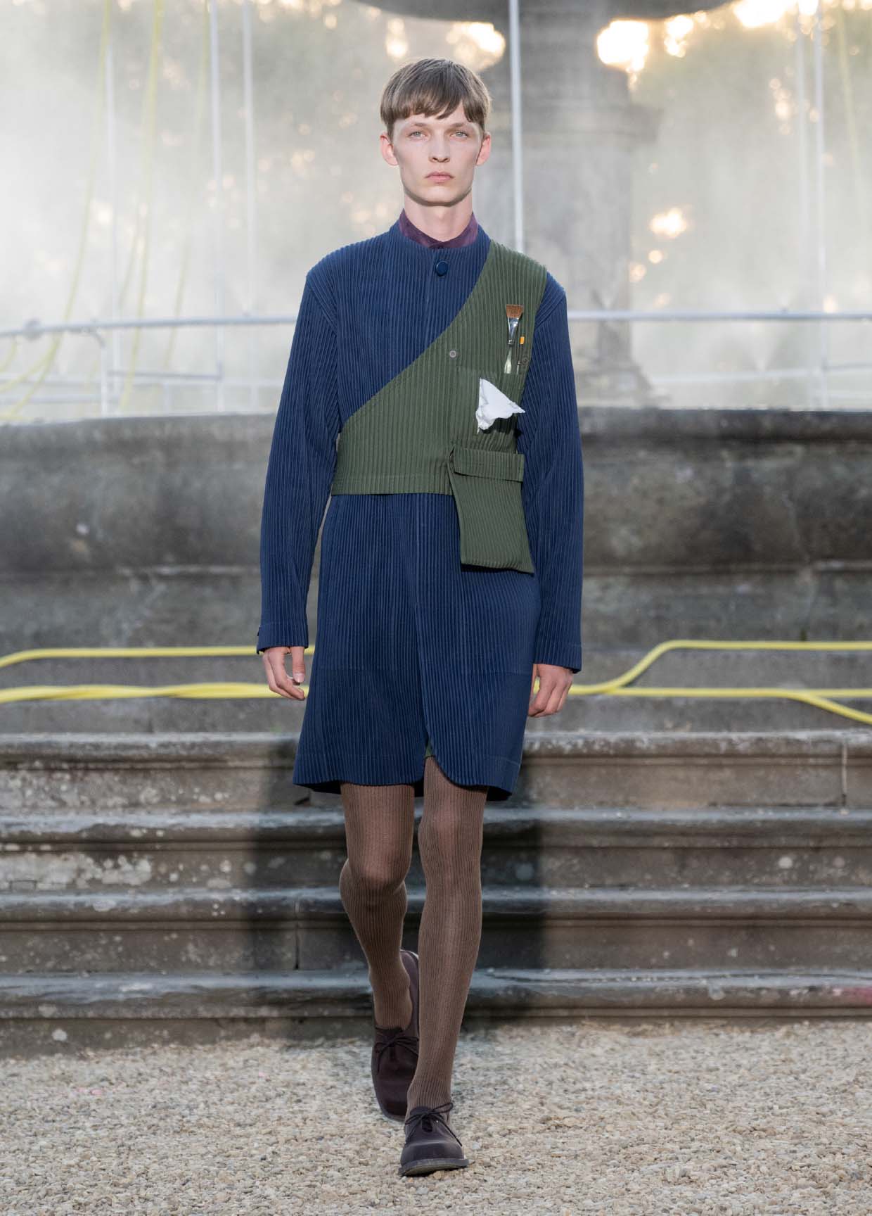 HOMME PLISSÉ ISSEY MIYAKE SPRING SUMMER 2026 COLLECTIONS 01