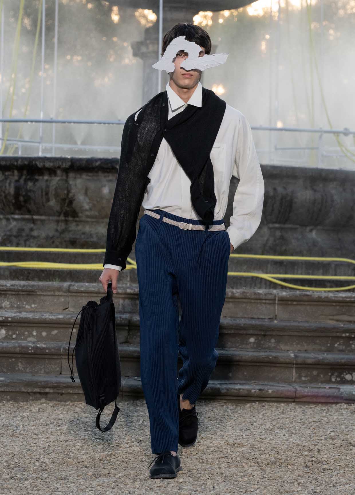 HOMME PLISSÉ ISSEY MIYAKE SPRING SUMMER 2026 COLLECTIONS 11