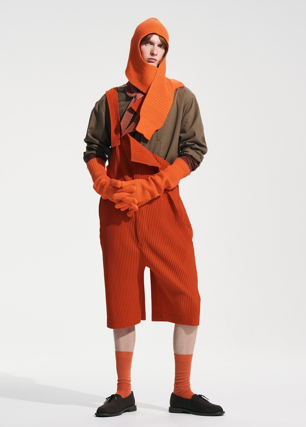 HOMME PLISSÉ ISSEY MIYAKE LOOK 06 – ISSEY MIYAKE ONLINE STORE