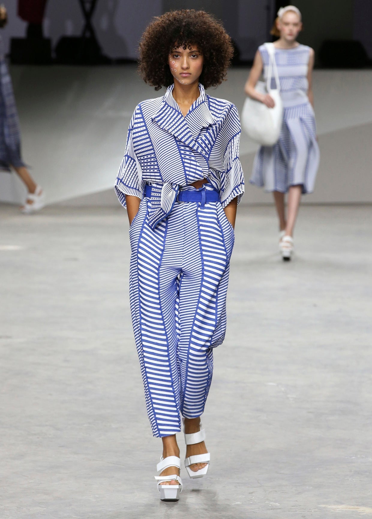 ISSEY MIYAKE SPRING SUMMER 2017 COLLECTIONS26 – ISSEY MIYAKE