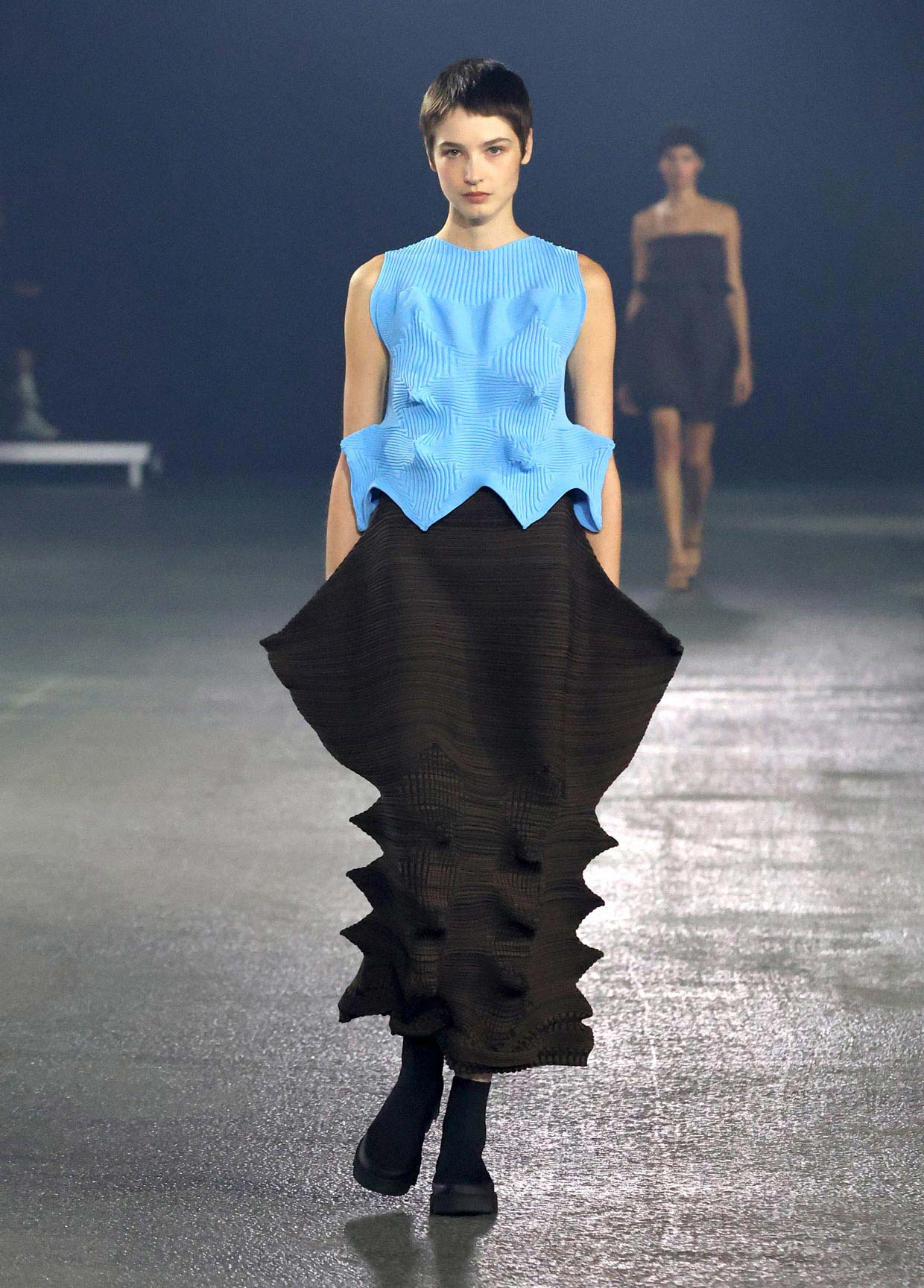 ISSEY MIYAKE SPRING SUMMER 2023 COLLECTIONS 35 – ISSEY MIYAKE