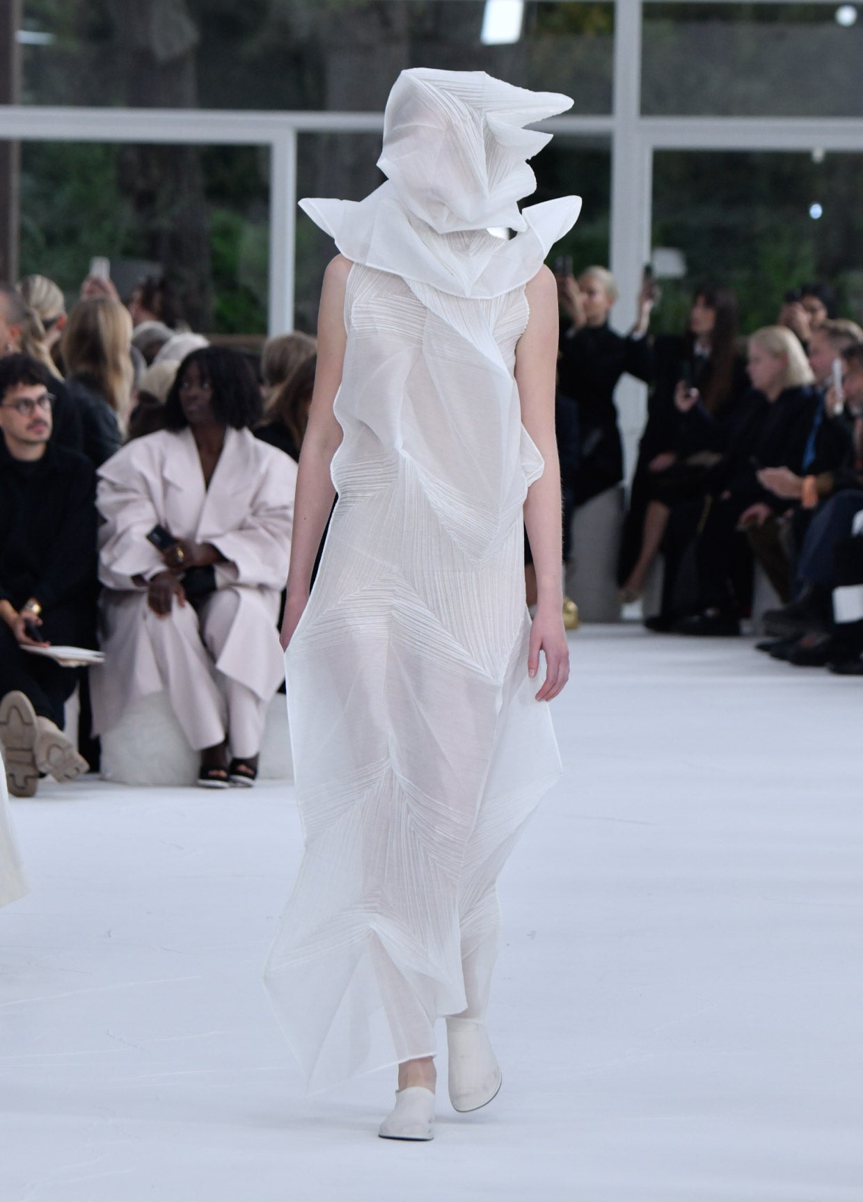 ISSEY MIYAKE SPRING SUMMER 2025 COLLECTIONS 45 – ISSEY MIYAKE