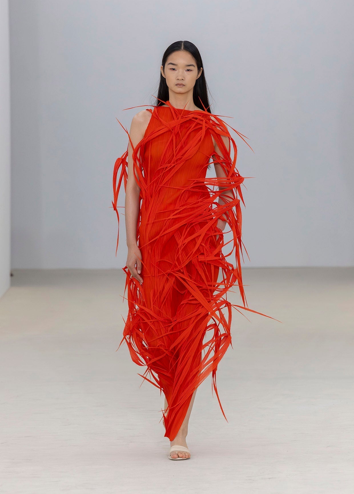ISSEY MIYAKE SPRING SUMMER 2026 COLLECTIONS 43 – ISSEY MIYAKE