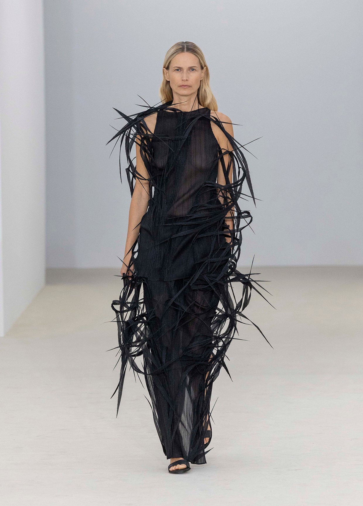 ISSEY MIYAKE MEN 26.5 デストロイ加工シューズ 靴 ISSEY MIYAKE MEN AUTUMN WINTER 2025⁠ ⁠ 