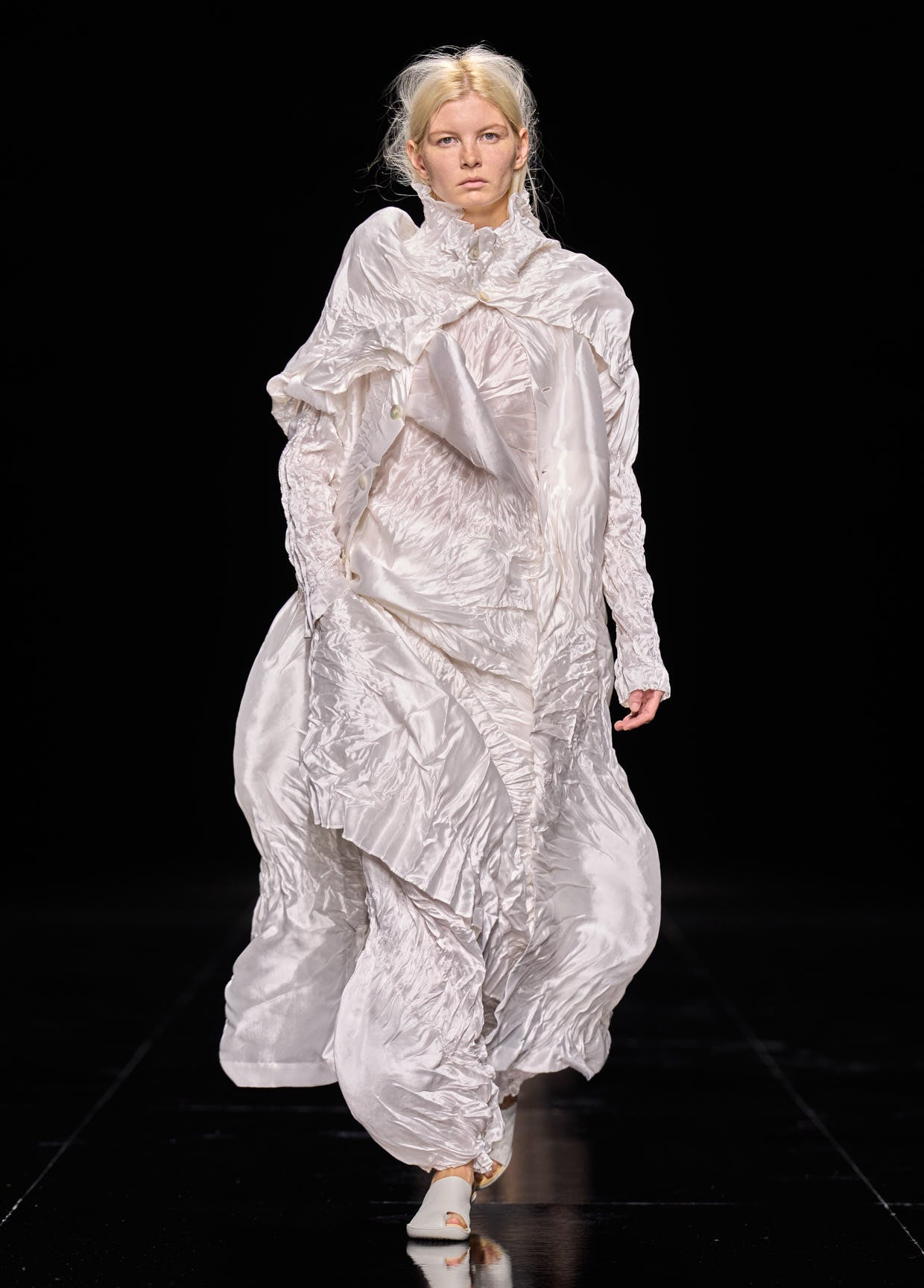 ISSEY MIYAKE SPRING SUMMER 2027 COLLECTIONS 27 – ISSEY MIYAKE