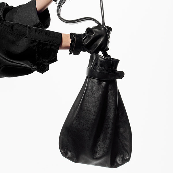 IM MEN PIGEON GLOVES 黒 Mサイズ イッセイミヤケ Introducing Items “PIGEON” “PIGEON CAP” “PIGEON GLOVES” – ISSEY