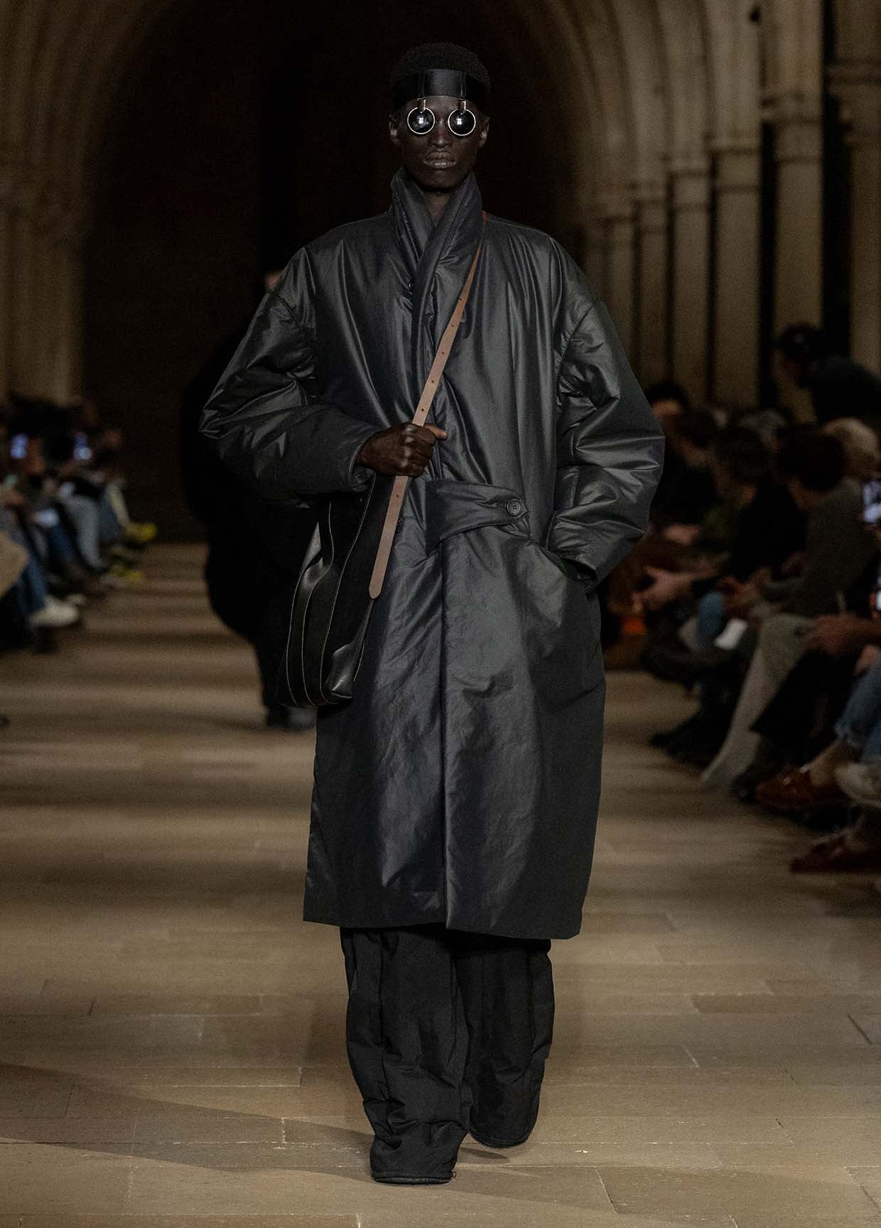 IM MEN AUTUMN WINTER 2026/27 COLLECTION 18 – ISSEY MIYAKE ONLINE STORE