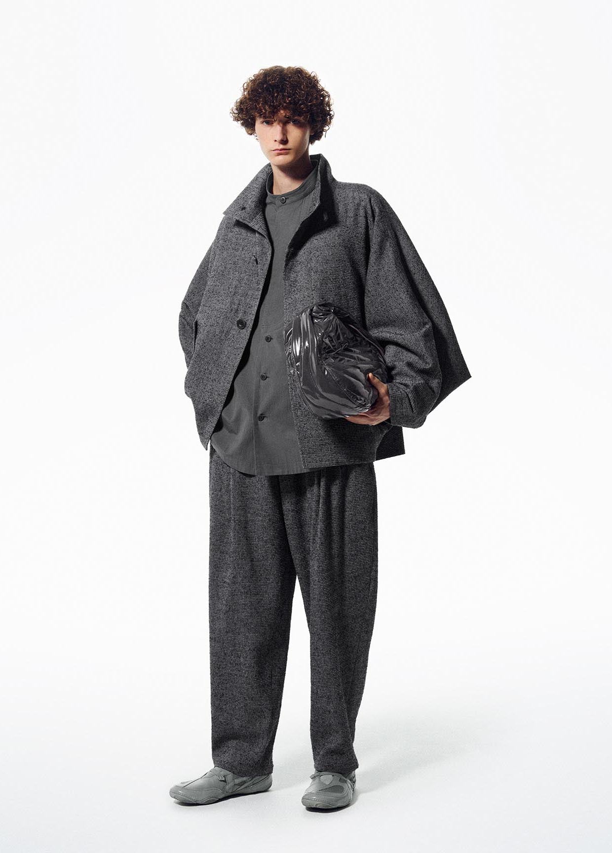 IM MEN LOOK 06 – ISSEY MIYAKE ONLINE STORE