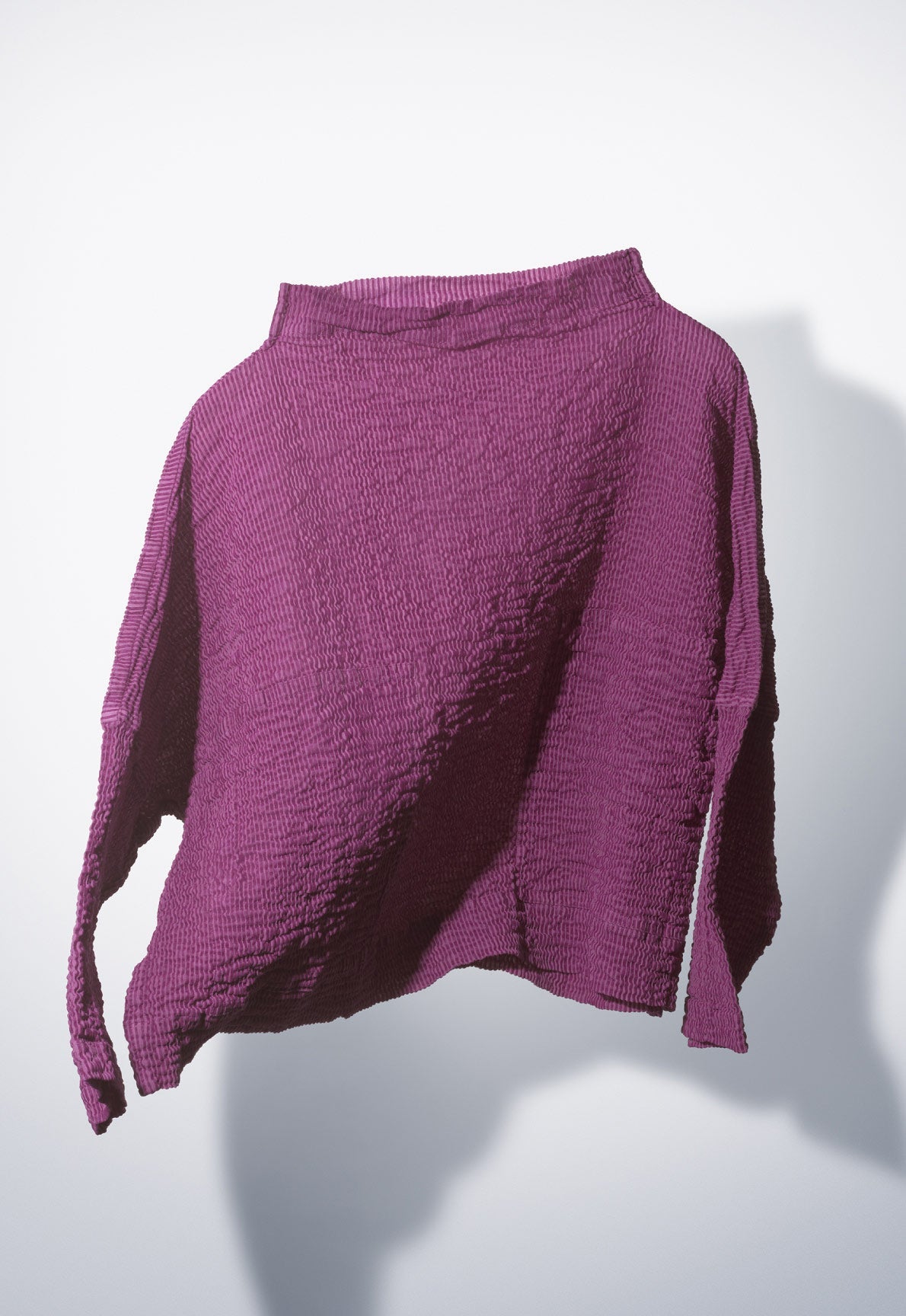 me ISSEY MIYAKE CATALOG AW25 27 ISSEY MIYAKE ONLINE STORE