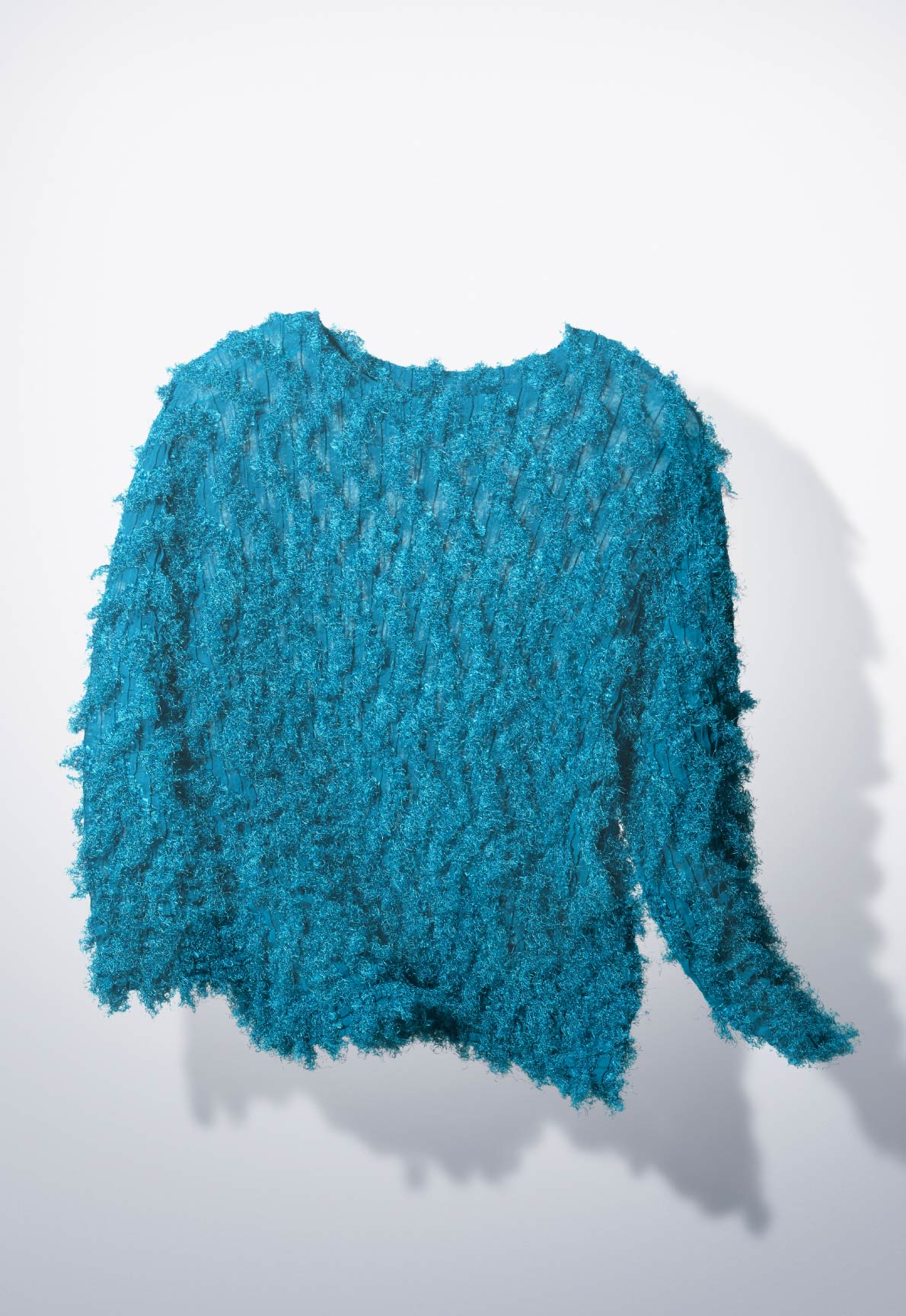 me ISSEY MIYAKE CATALOG AW25 29 ISSEY MIYAKE ONLINE STORE