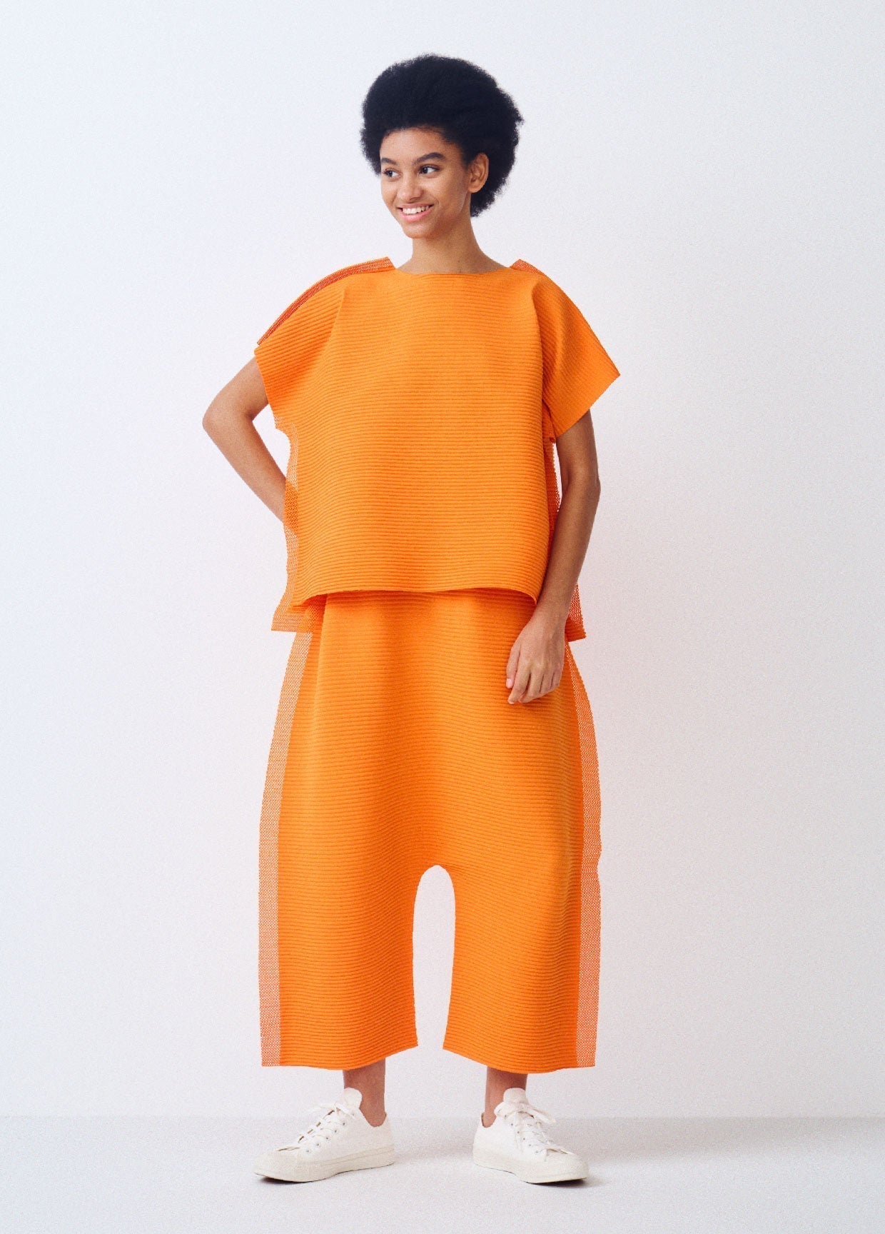 me ISSEY MIYAKE LOOK 40 – ISSEY MIYAKE ONLINE STORE