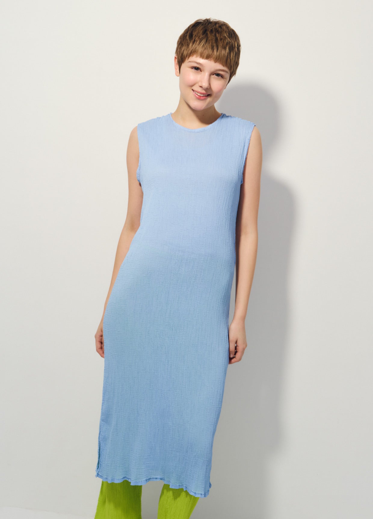 I S issey miyake 水色　貝殻柄　キャミワンピース　Mサイズ me ISSEY MIYAKE LOOK 08 – ISSEY MIYAKE ONLINE STORE