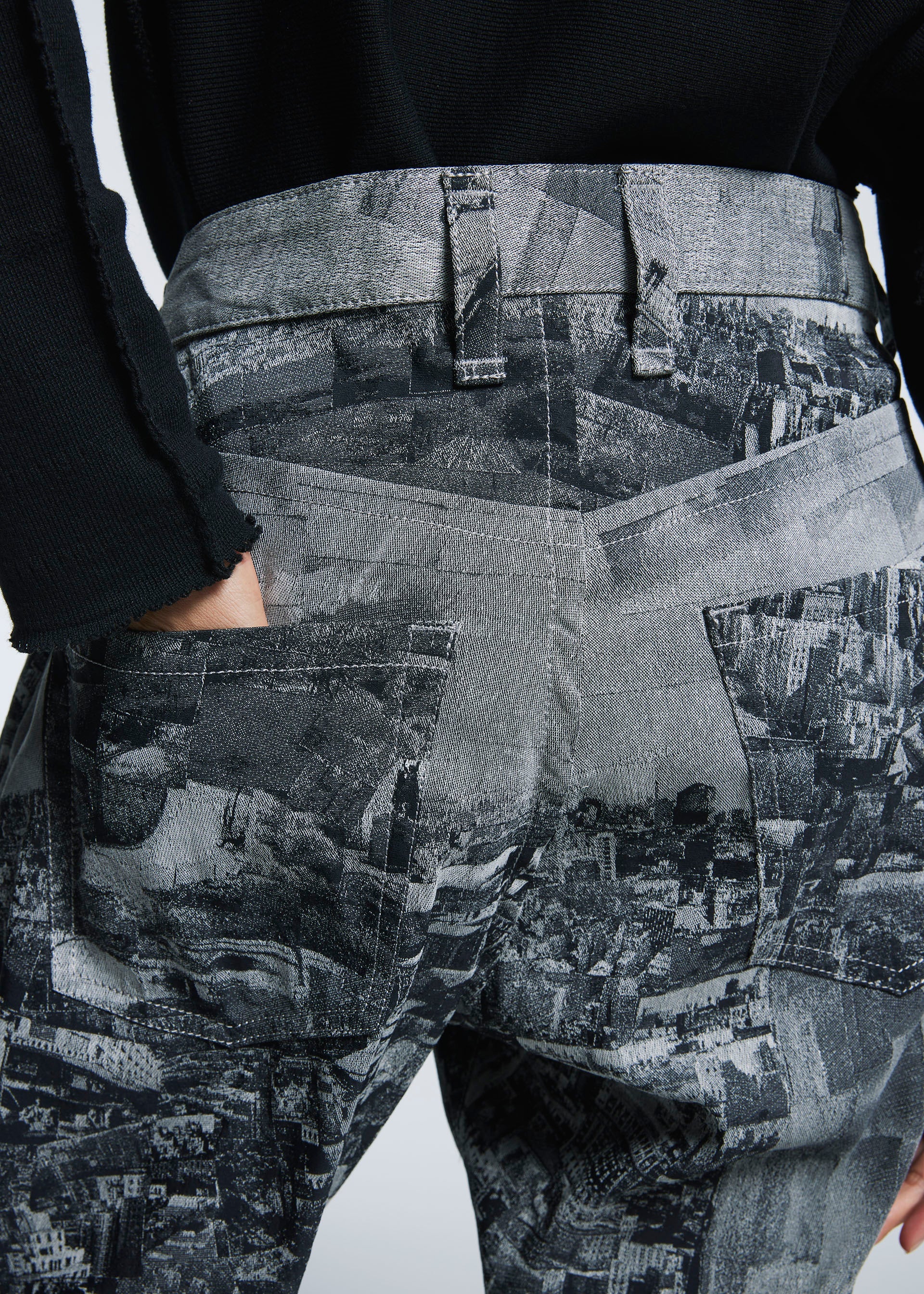 Zoomed view TYPE-VI PANTS