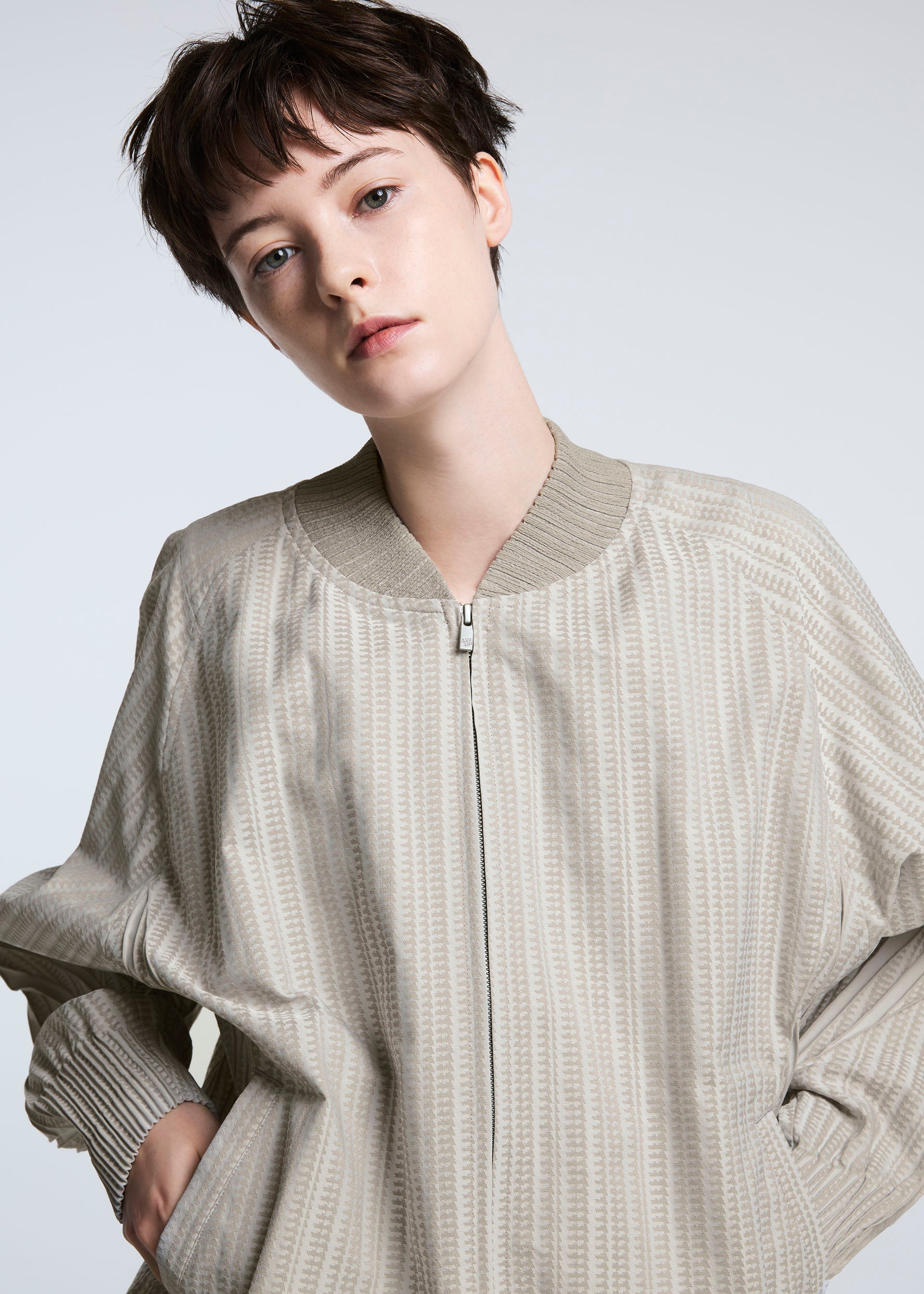 Zoomed view TYPE-S 001-2