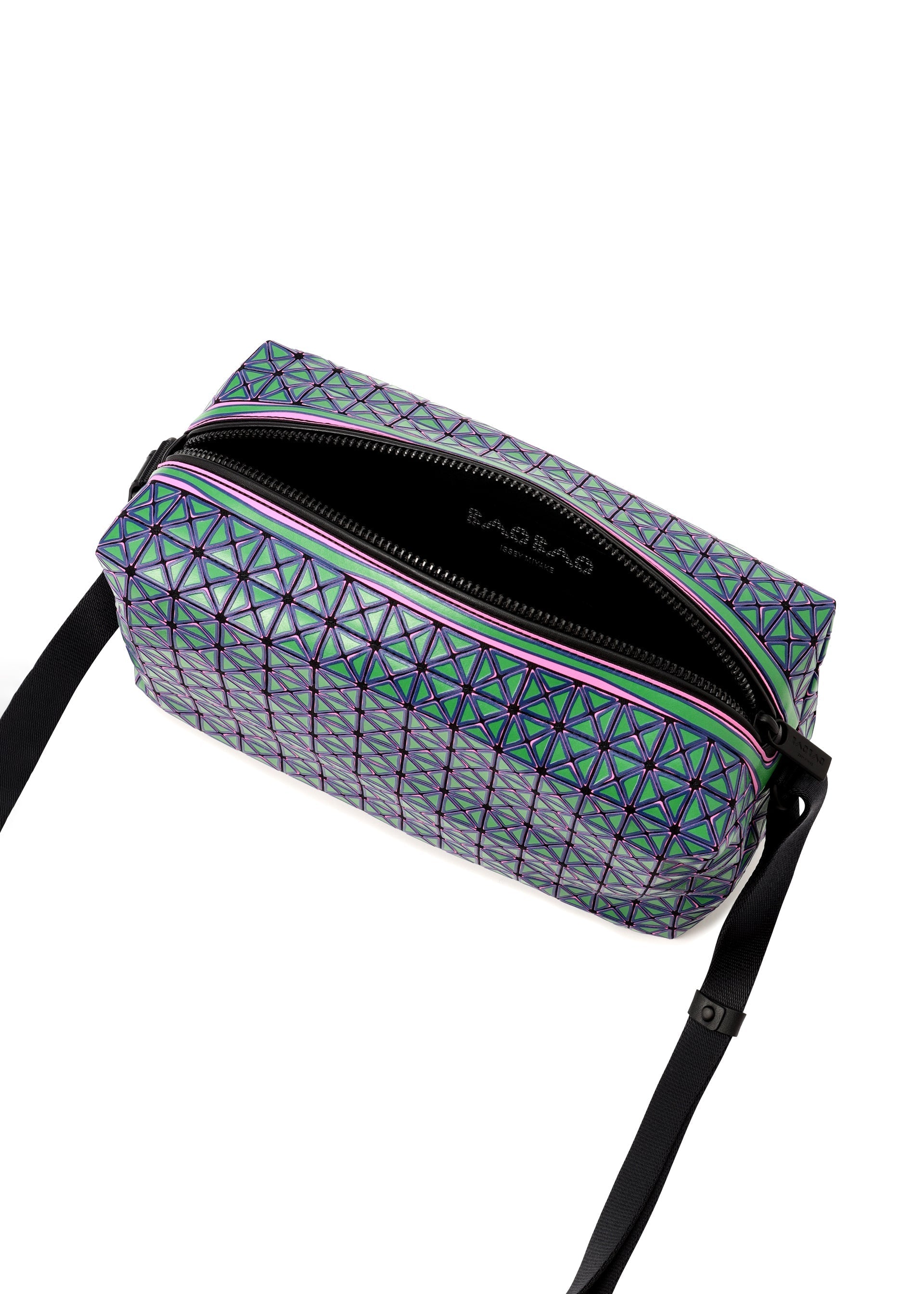 Zoomed view SADDLE BAG ROUGH
