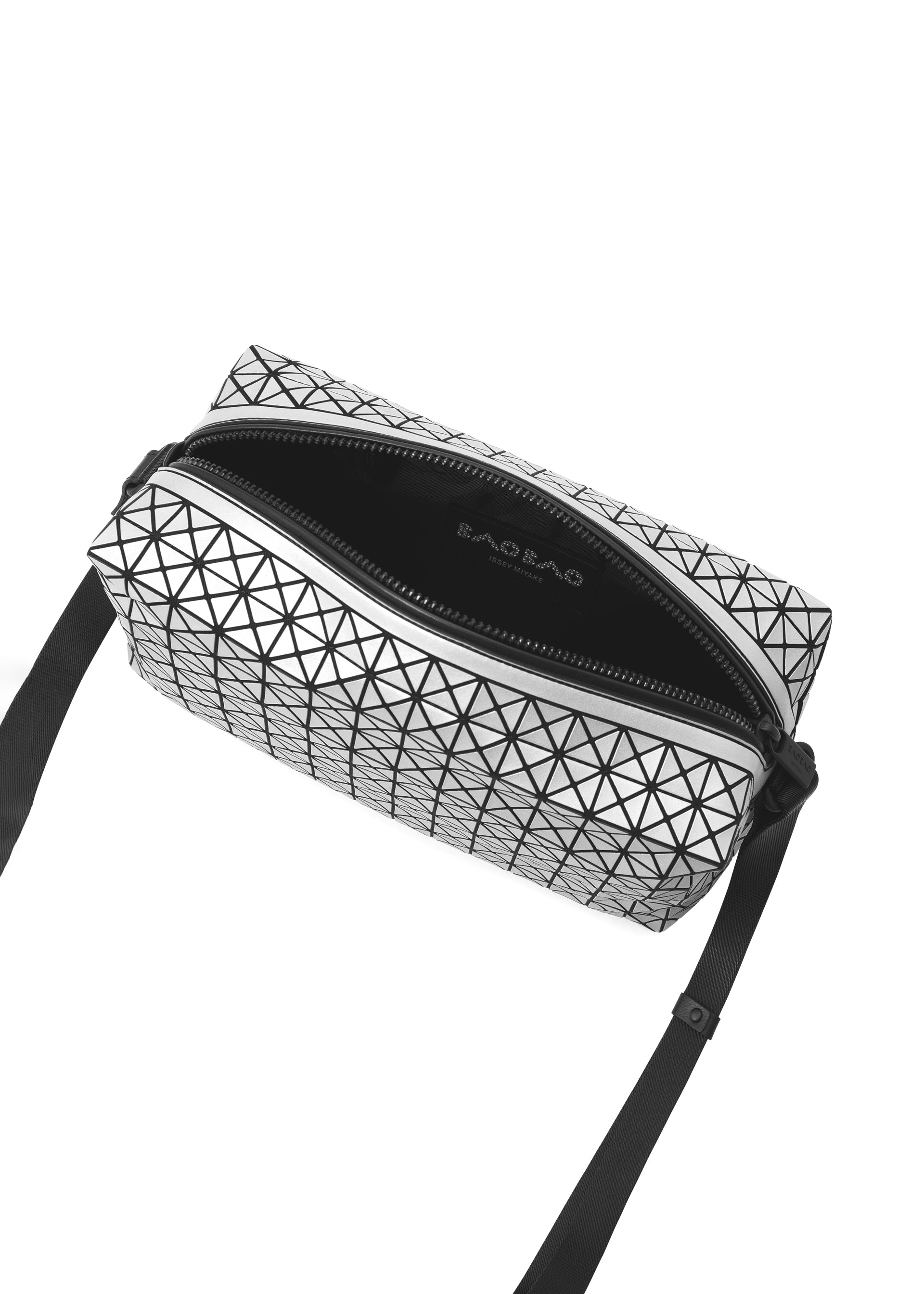 Zoomed view SADDLE BAG REFLECTOR