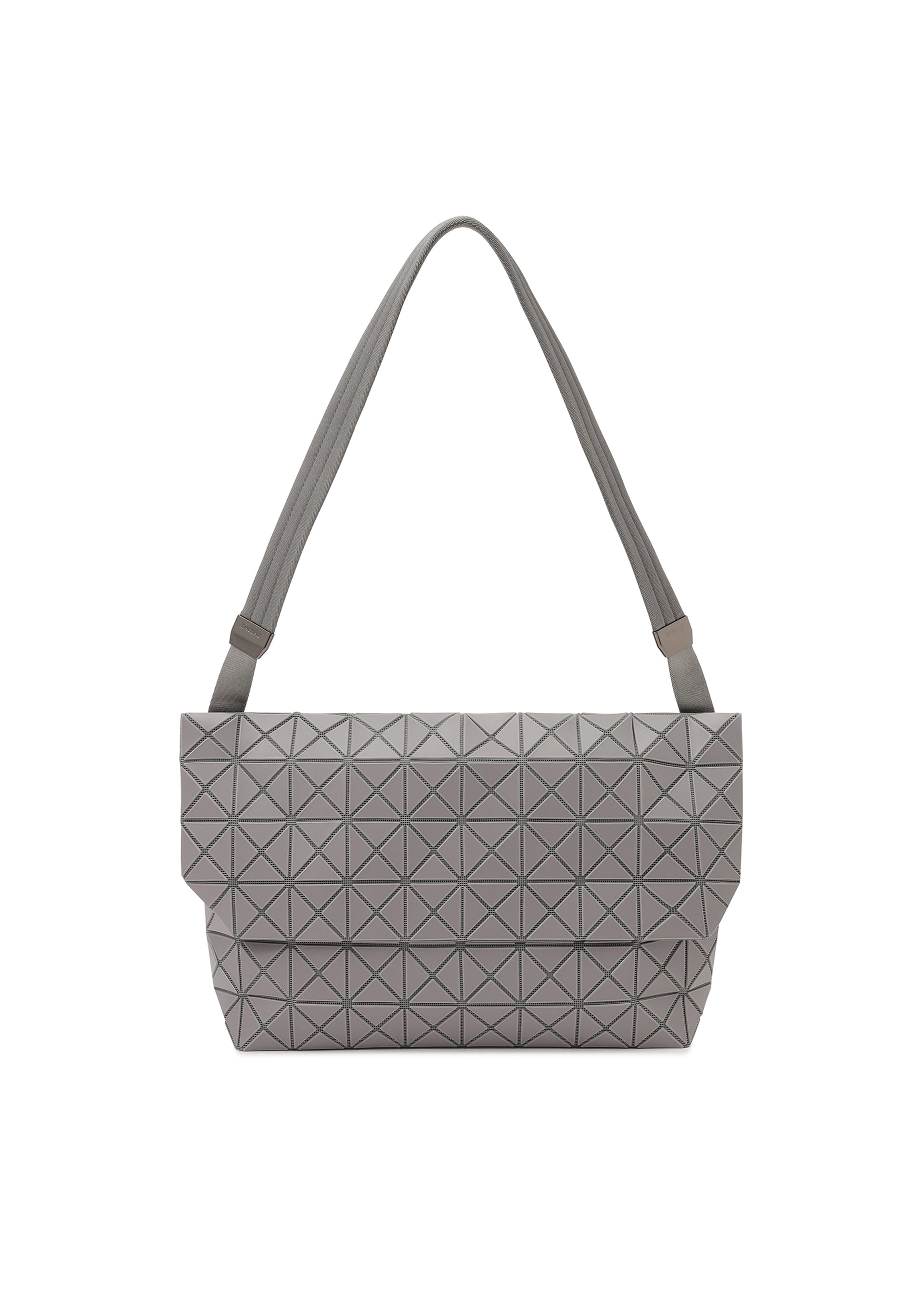 PRISM SAC – ISSEY MIYAKE ONLINE STORE