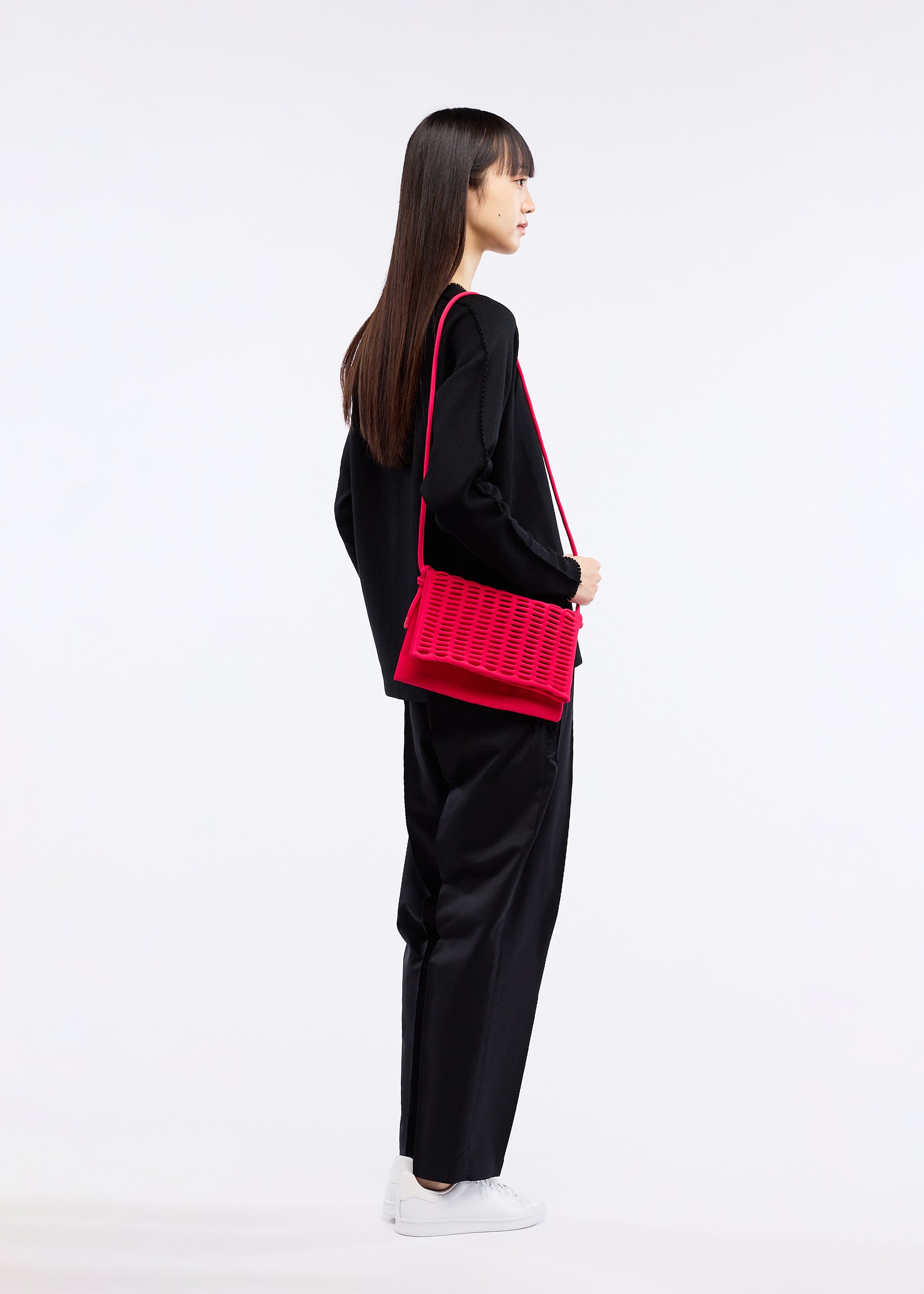 Zoomed view MOKKO FLAP POUCH