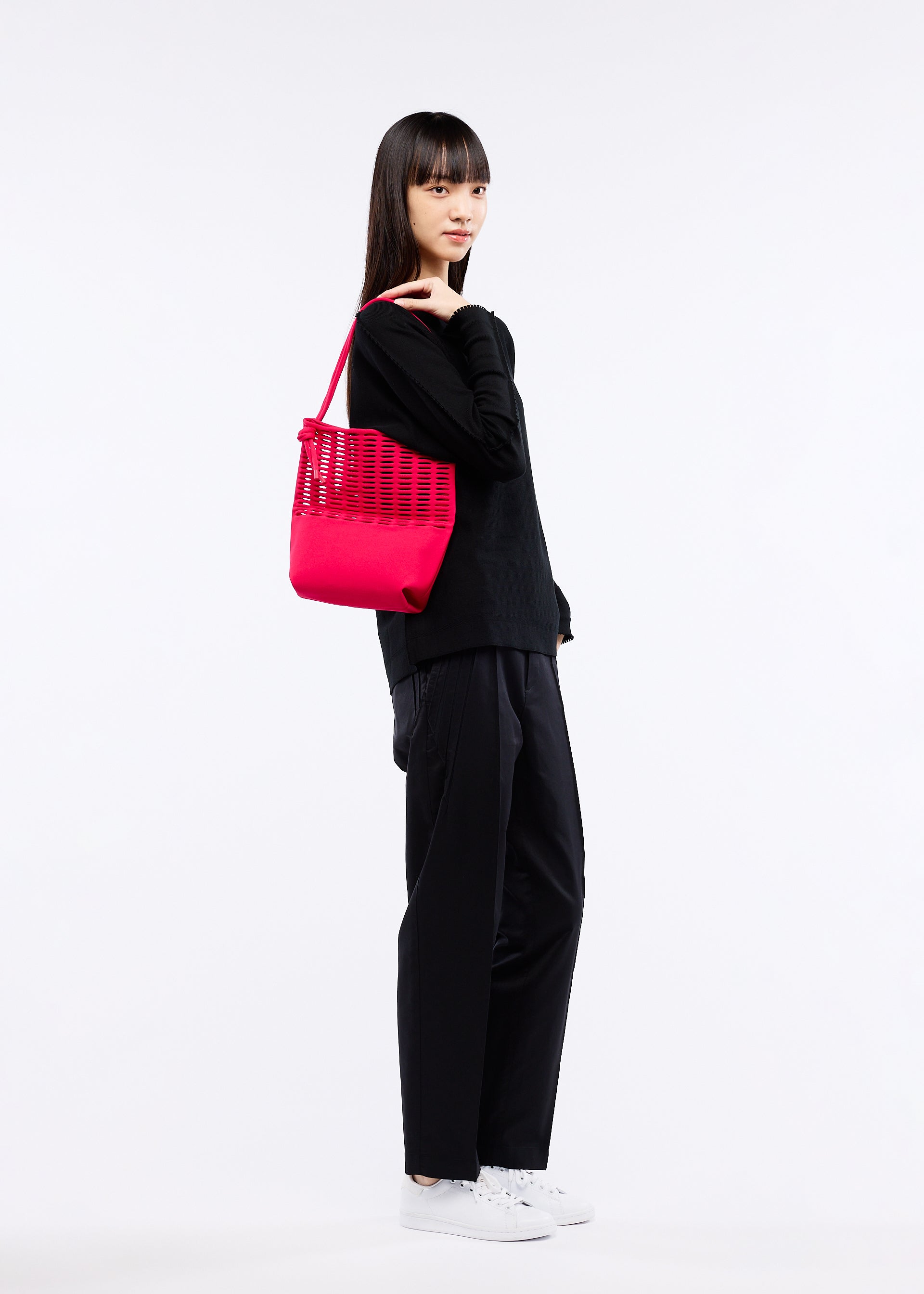 Zoomed view MOKKO FLAP POUCH