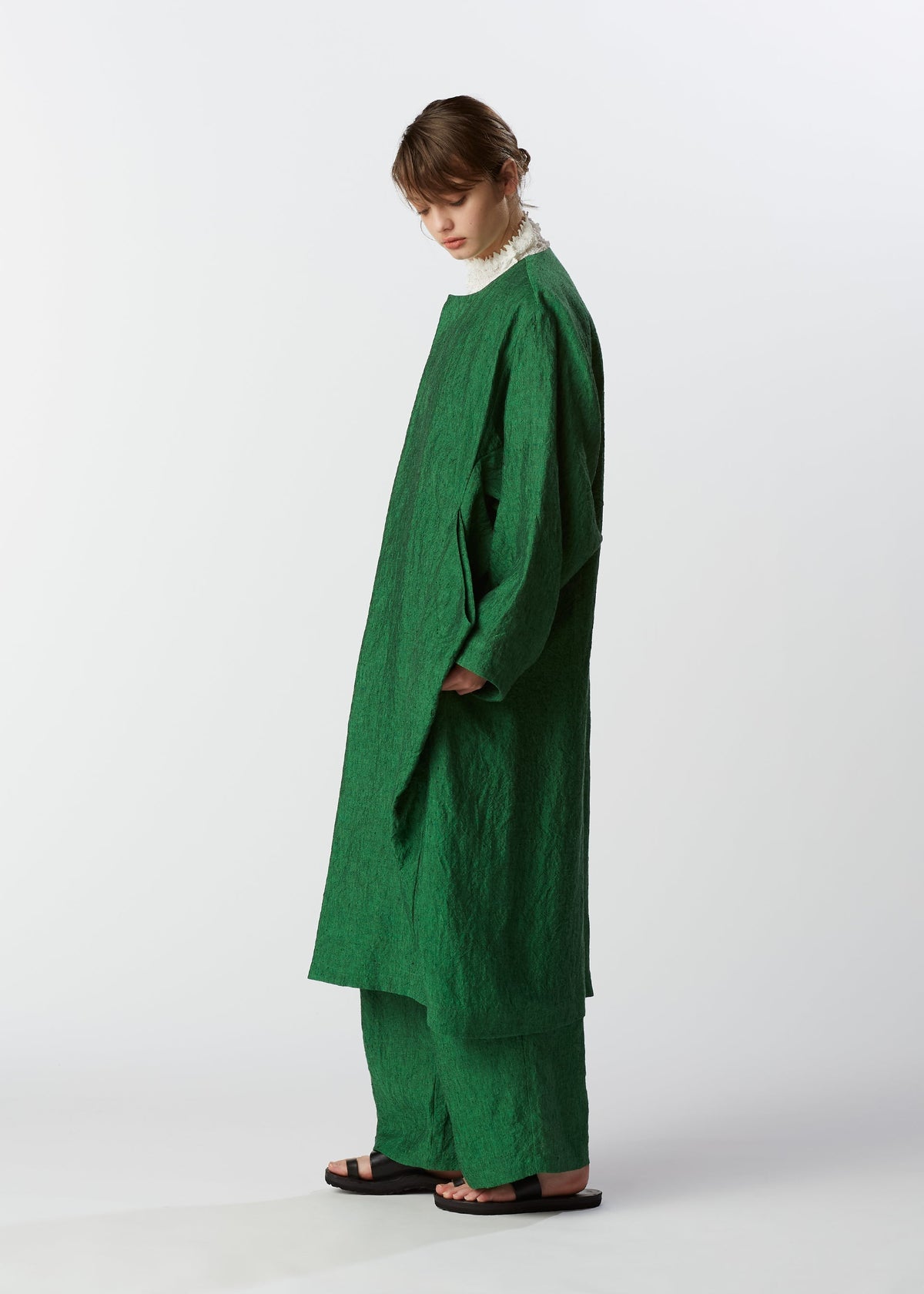 GLOSSY LINEN view 8 of 9