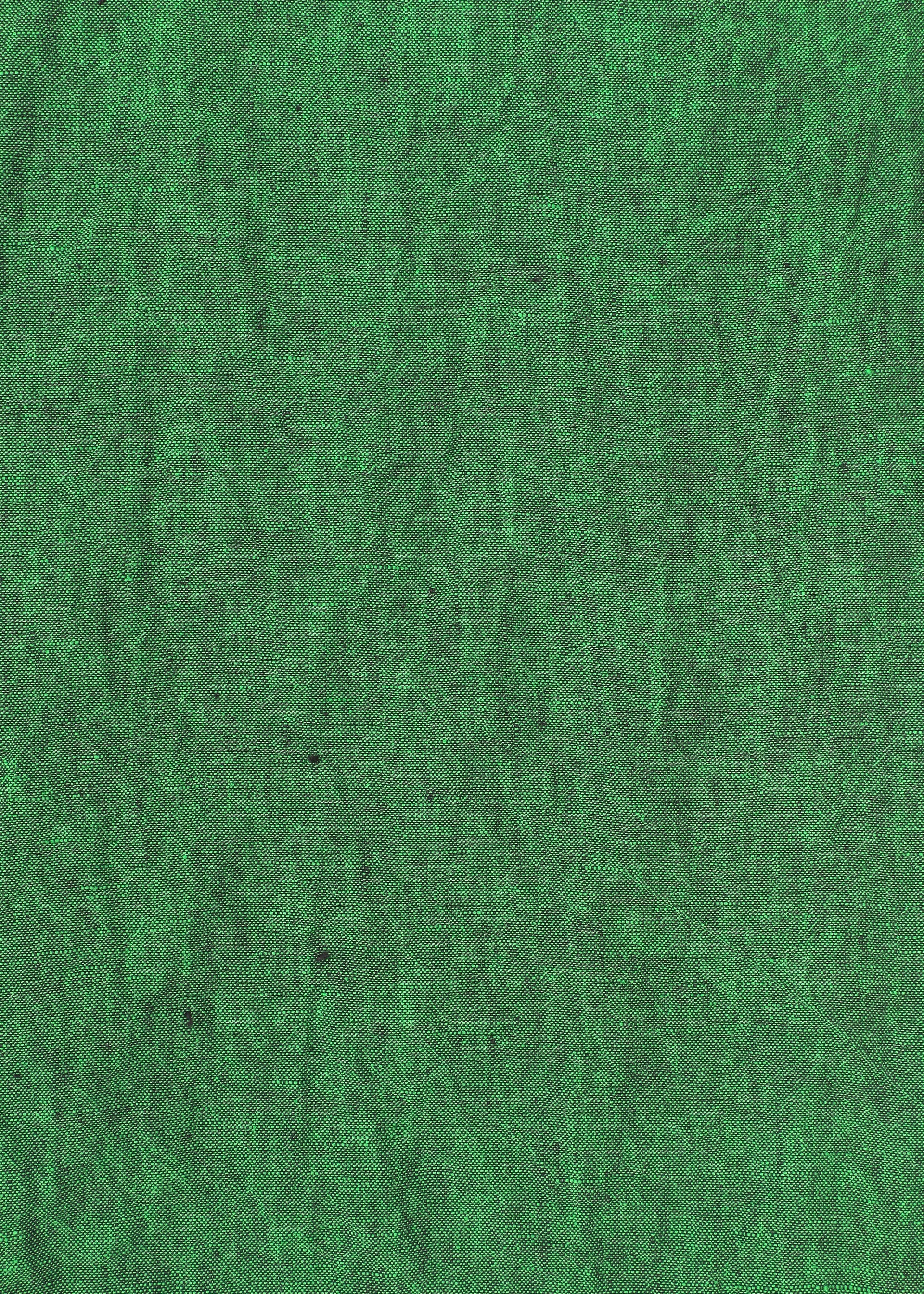 Zoomed view GLOSSY LINEN