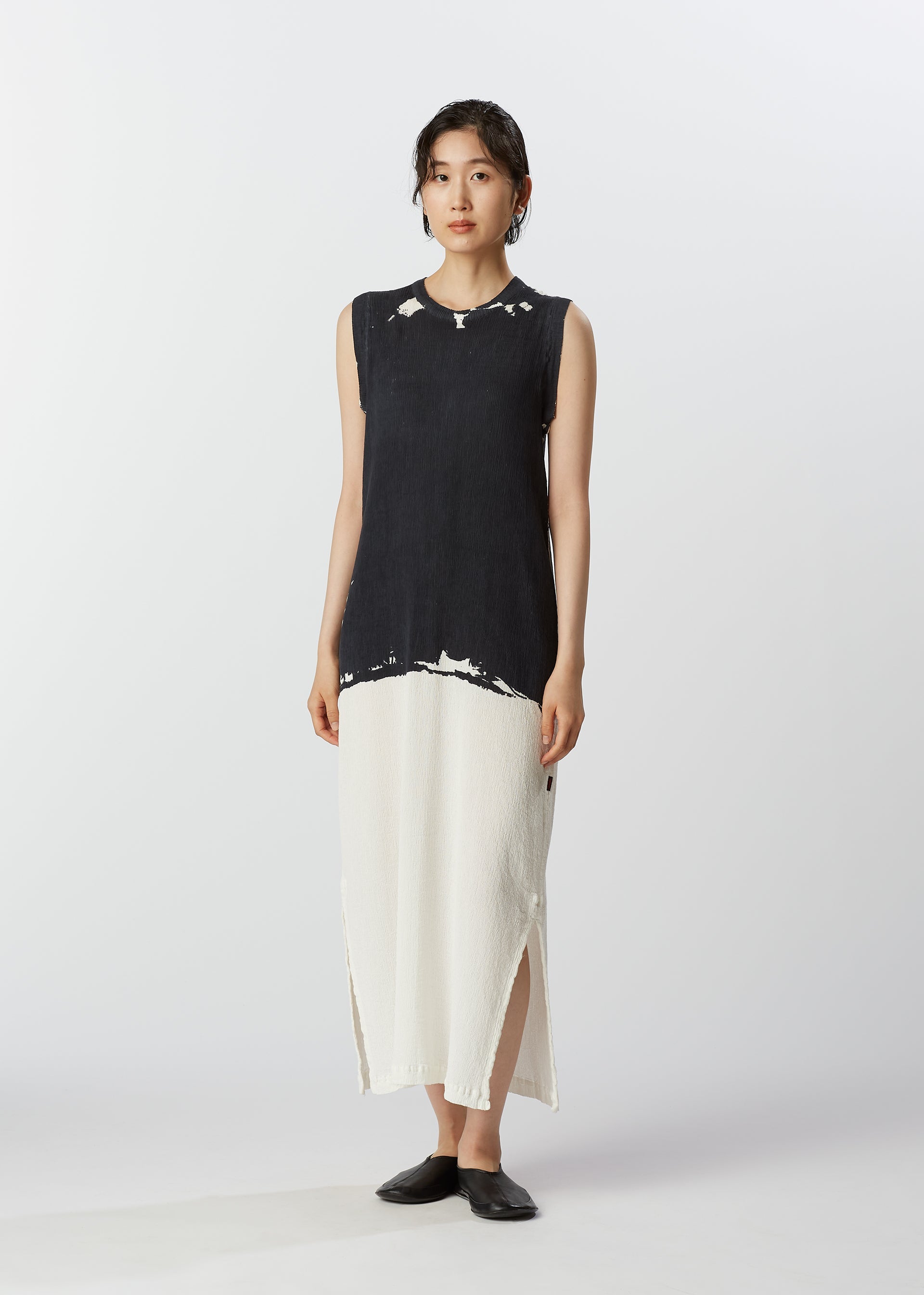Zoomed view KYO CHIJIMI OVER PRINT