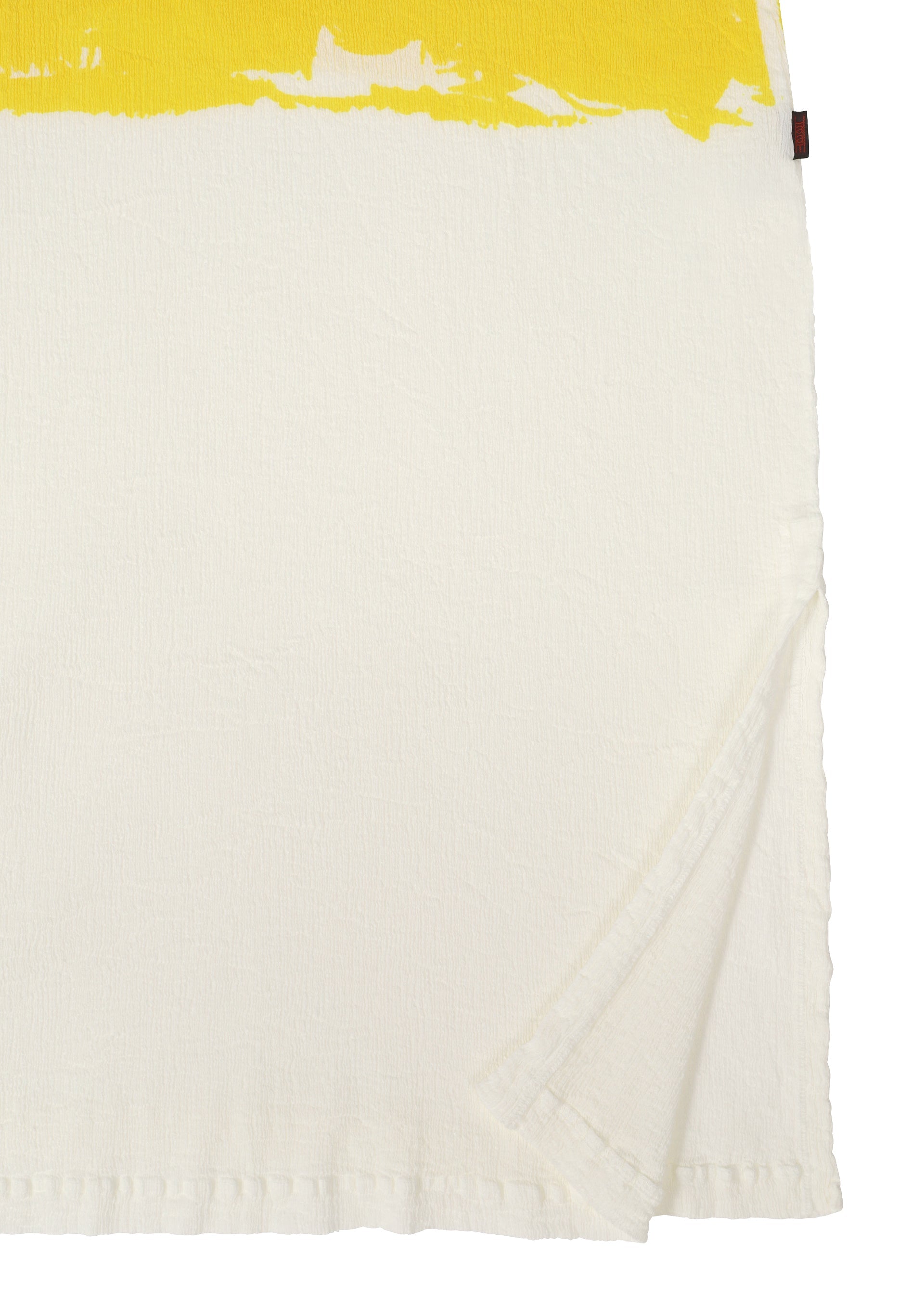 Zoomed view KYO CHIJIMI OVER PRINT
