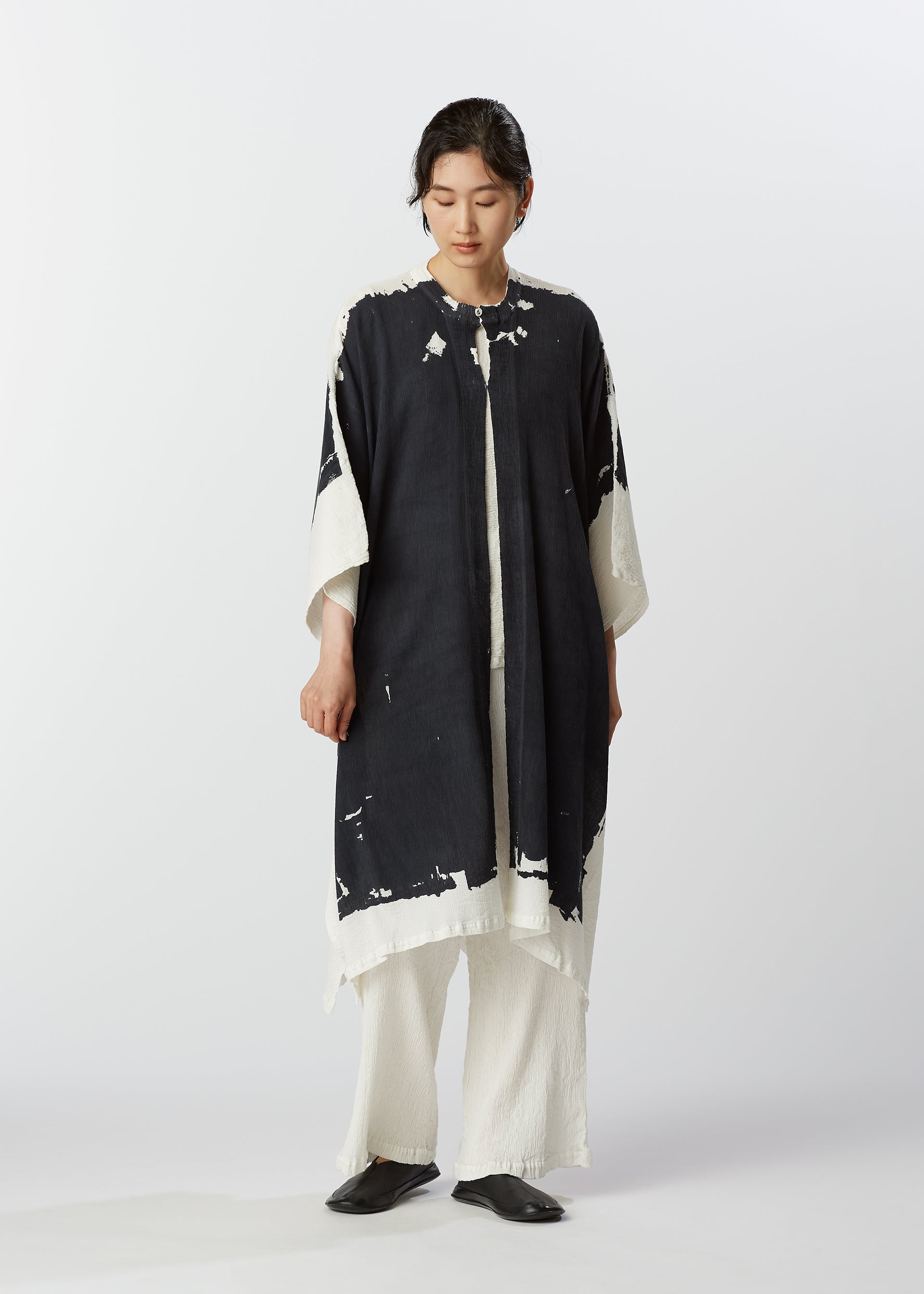 Zoomed view KYO CHIJIMI OVER PRINT