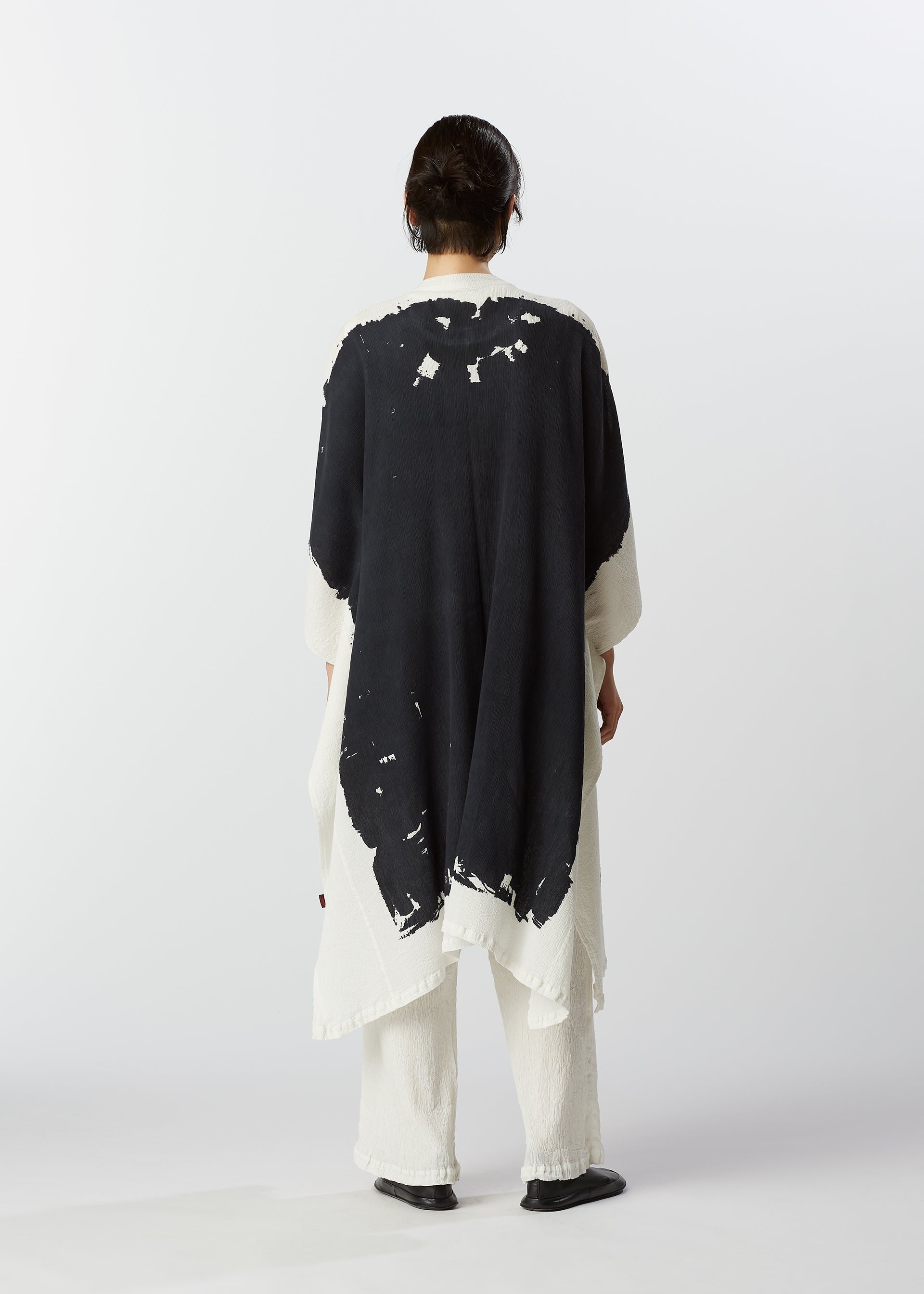 Zoomed view KYO CHIJIMI OVER PRINT