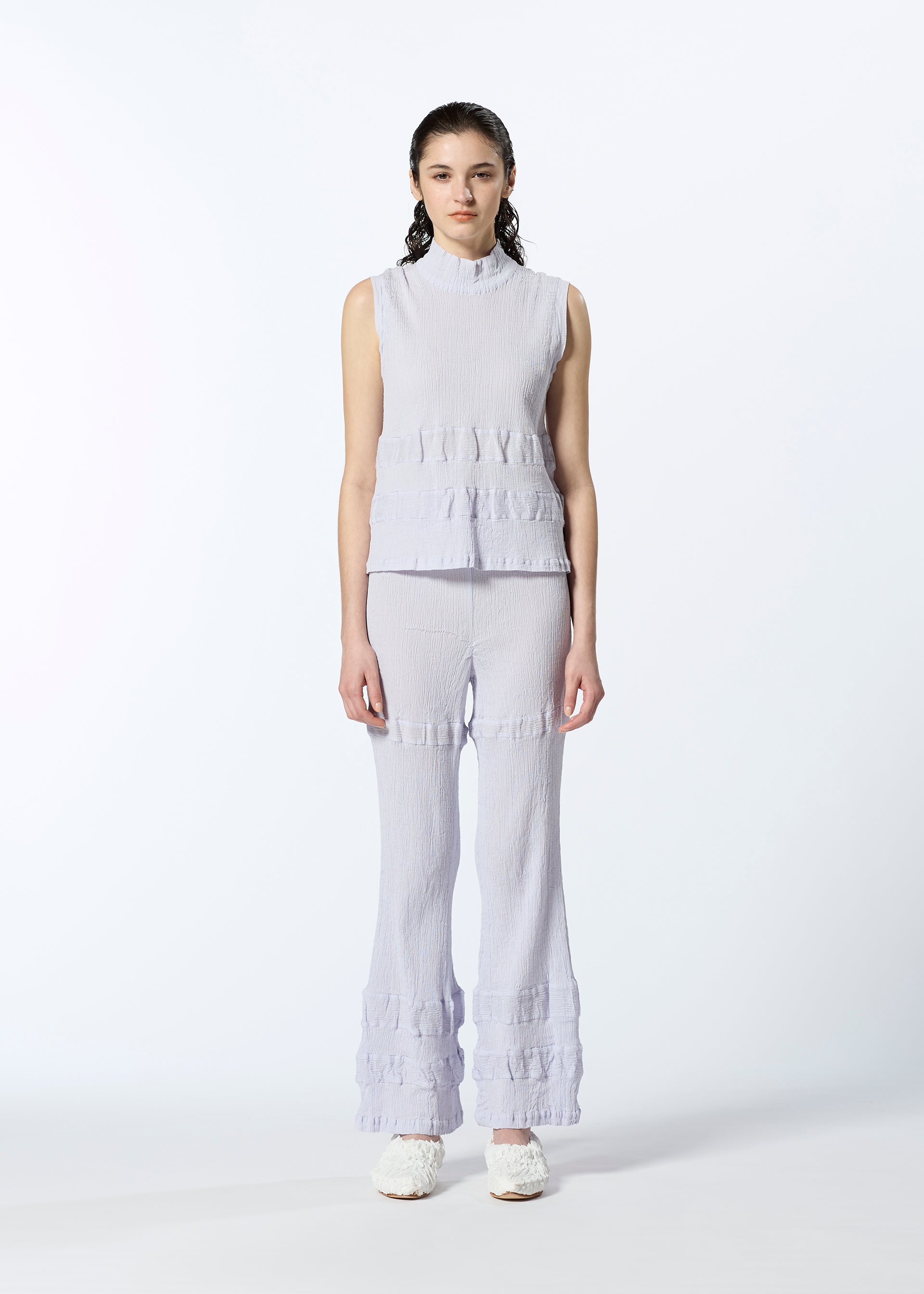 Zoomed view KYO CHIJIMI HORIZONTAL STRIPE