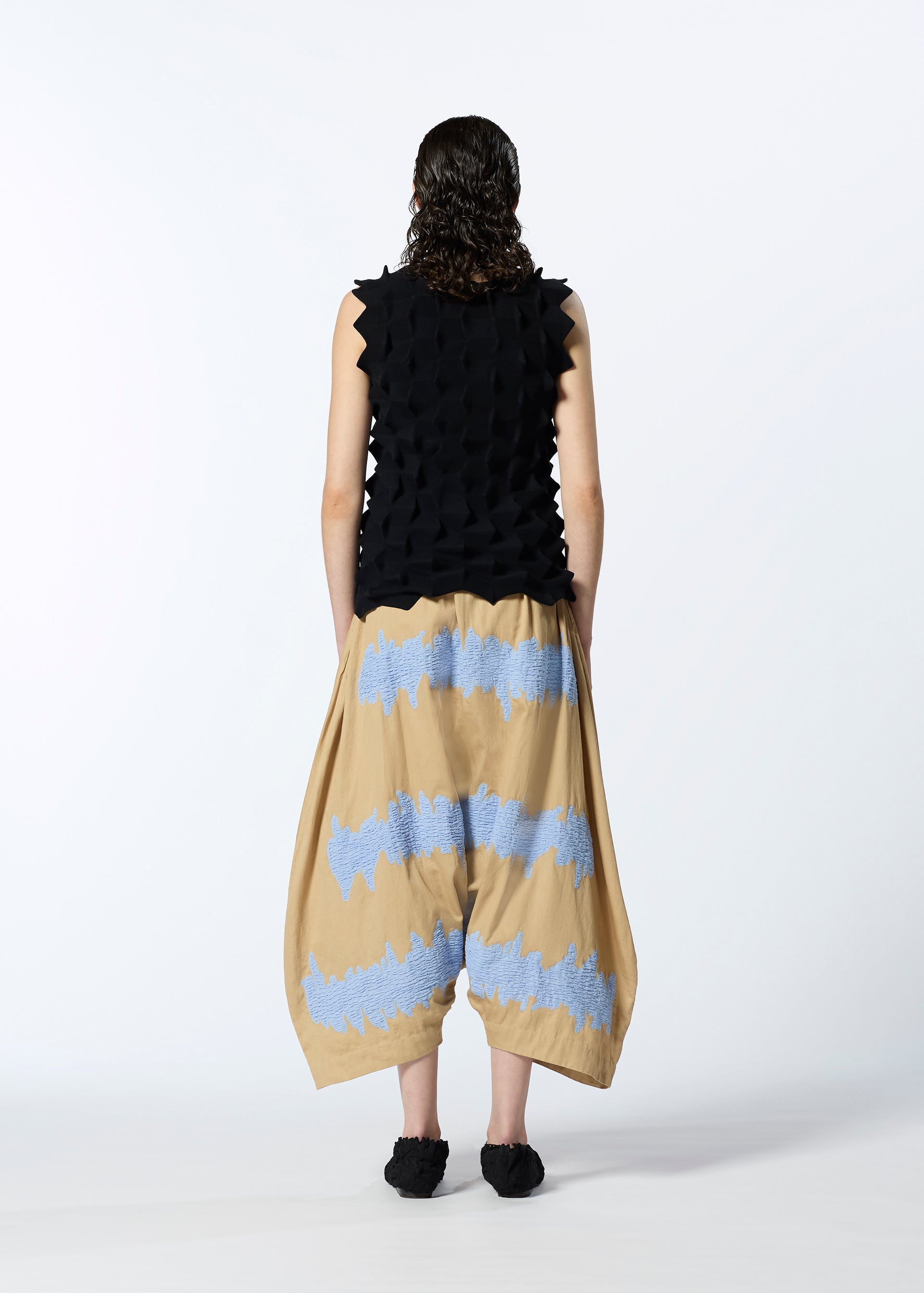 Zoomed view ZIG KNIT