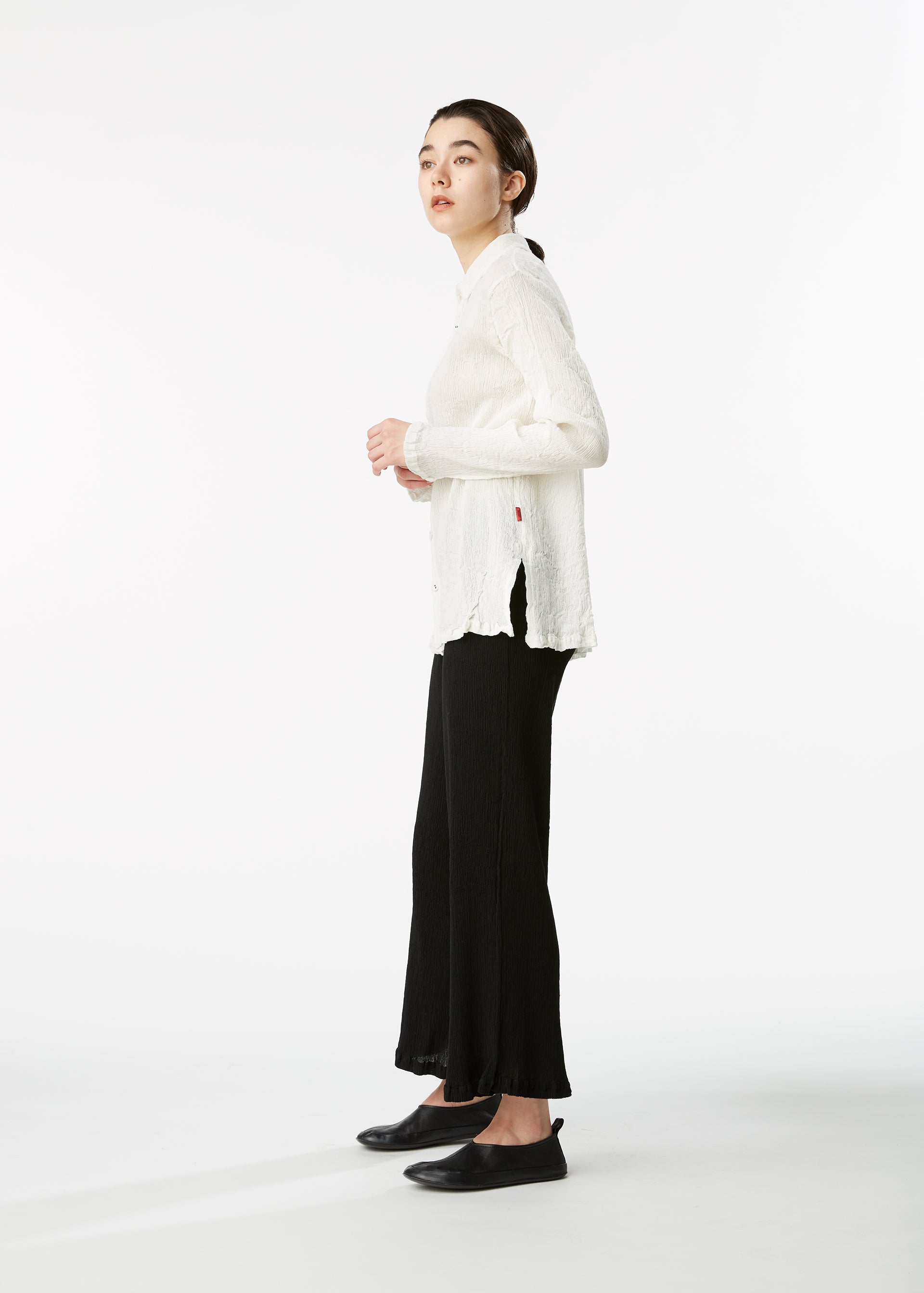 Zoomed view KYO CHIJIMI BASIC SHIRT