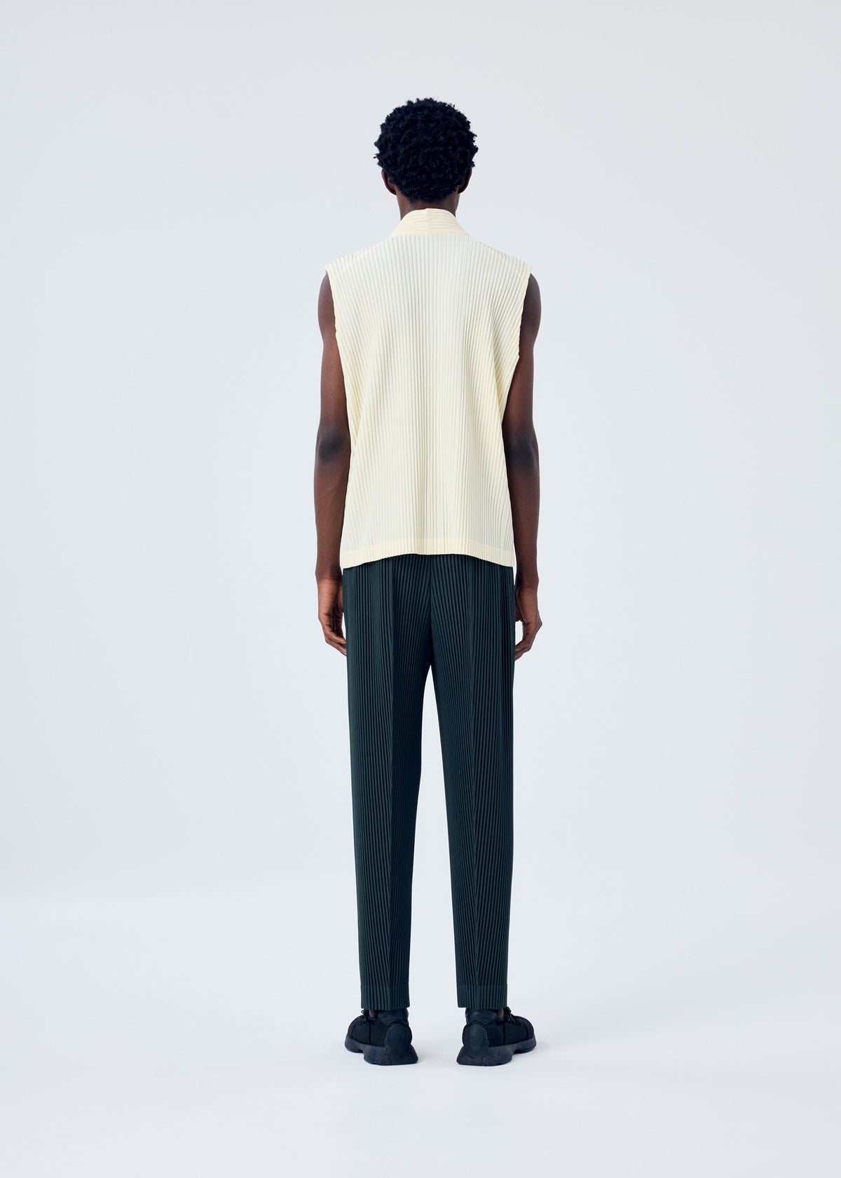 PLEATS BOTTOMS 2 view 7 of 7