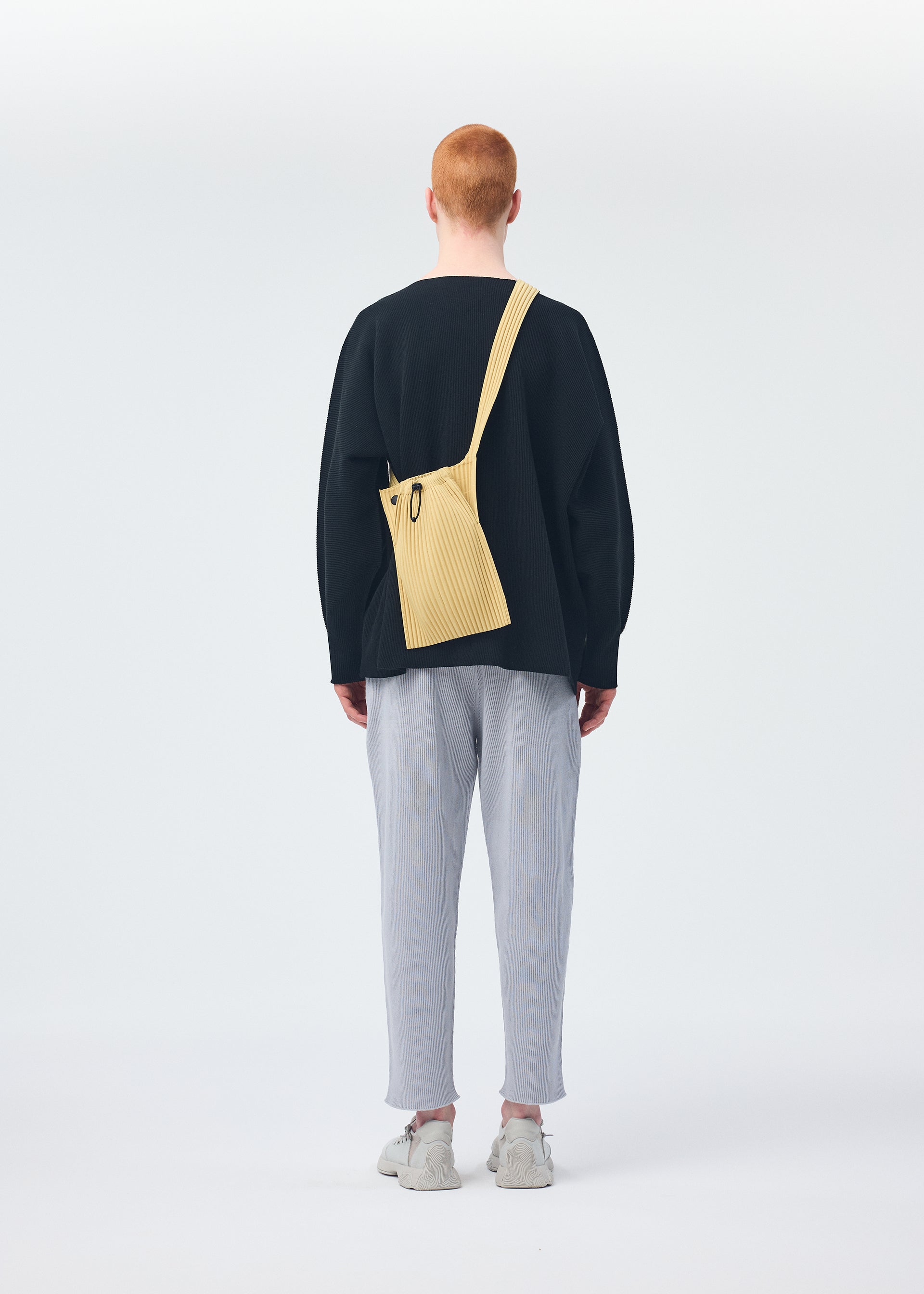 Zoomed view BASIC KNIT