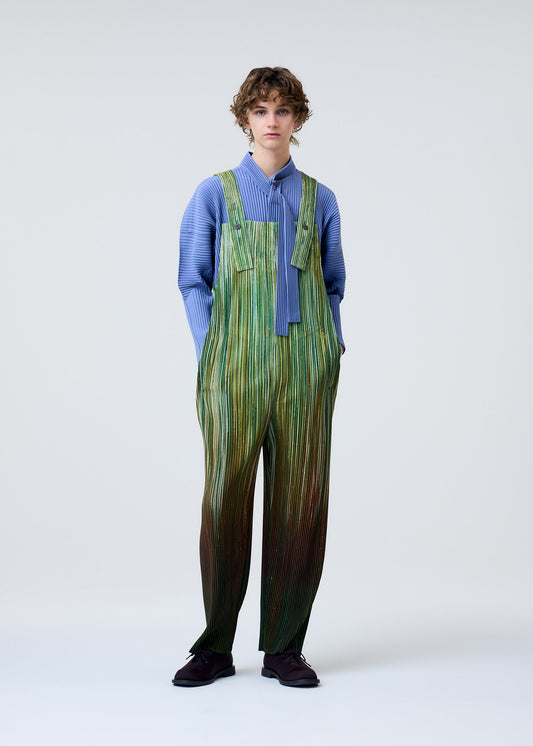 PAINT BRUSH CLOSE-UP view 2