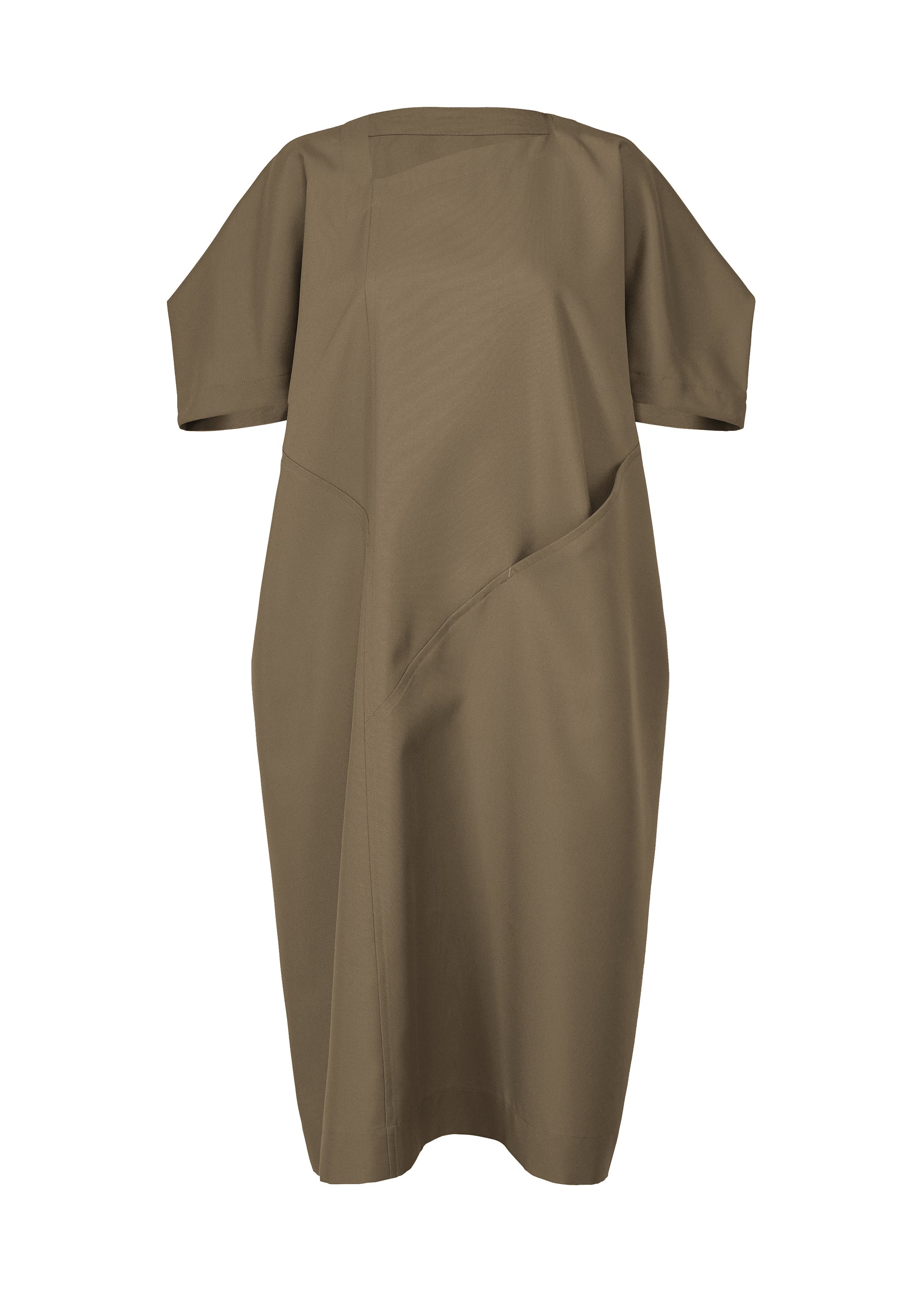 TRIANGLE ARRAYS – ISSEY MIYAKE ONLINE STORE
