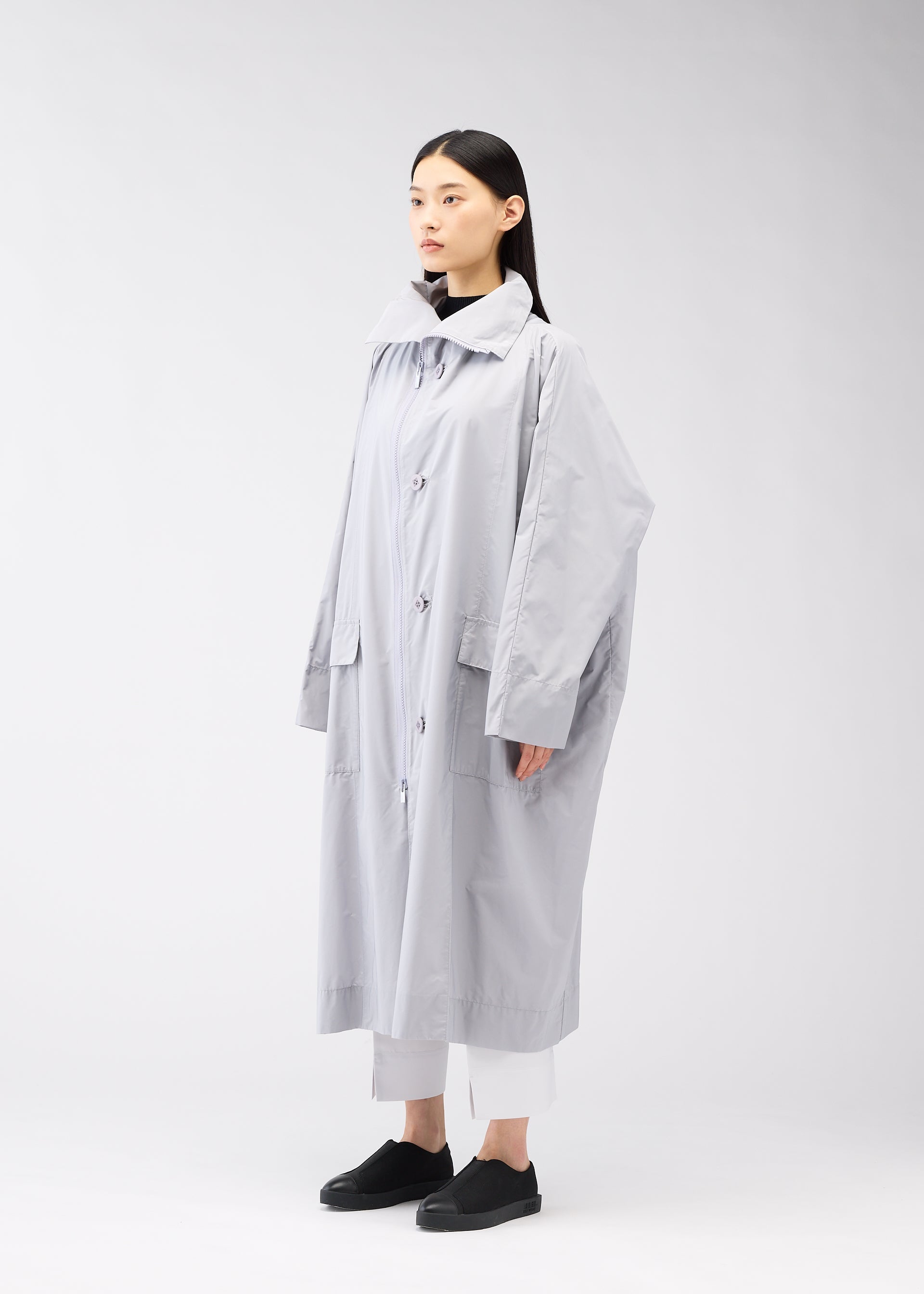FLAT WIND COAT