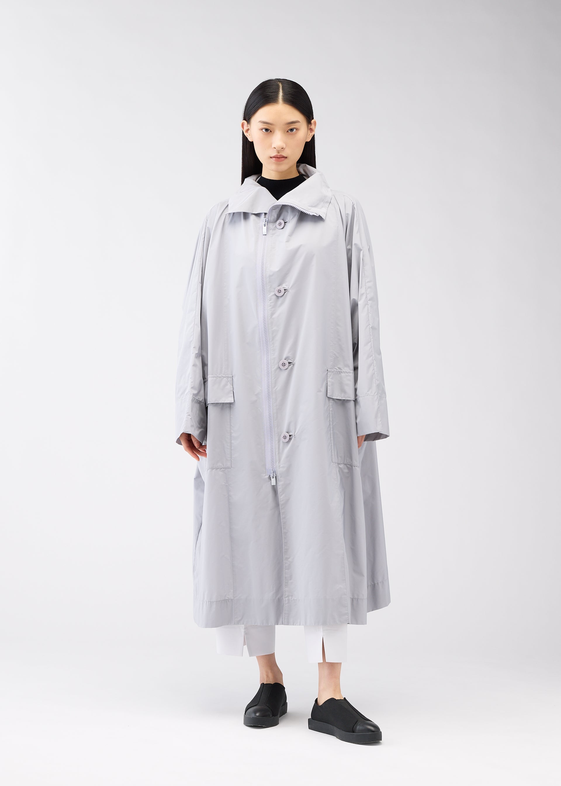 FLAT WIND COAT