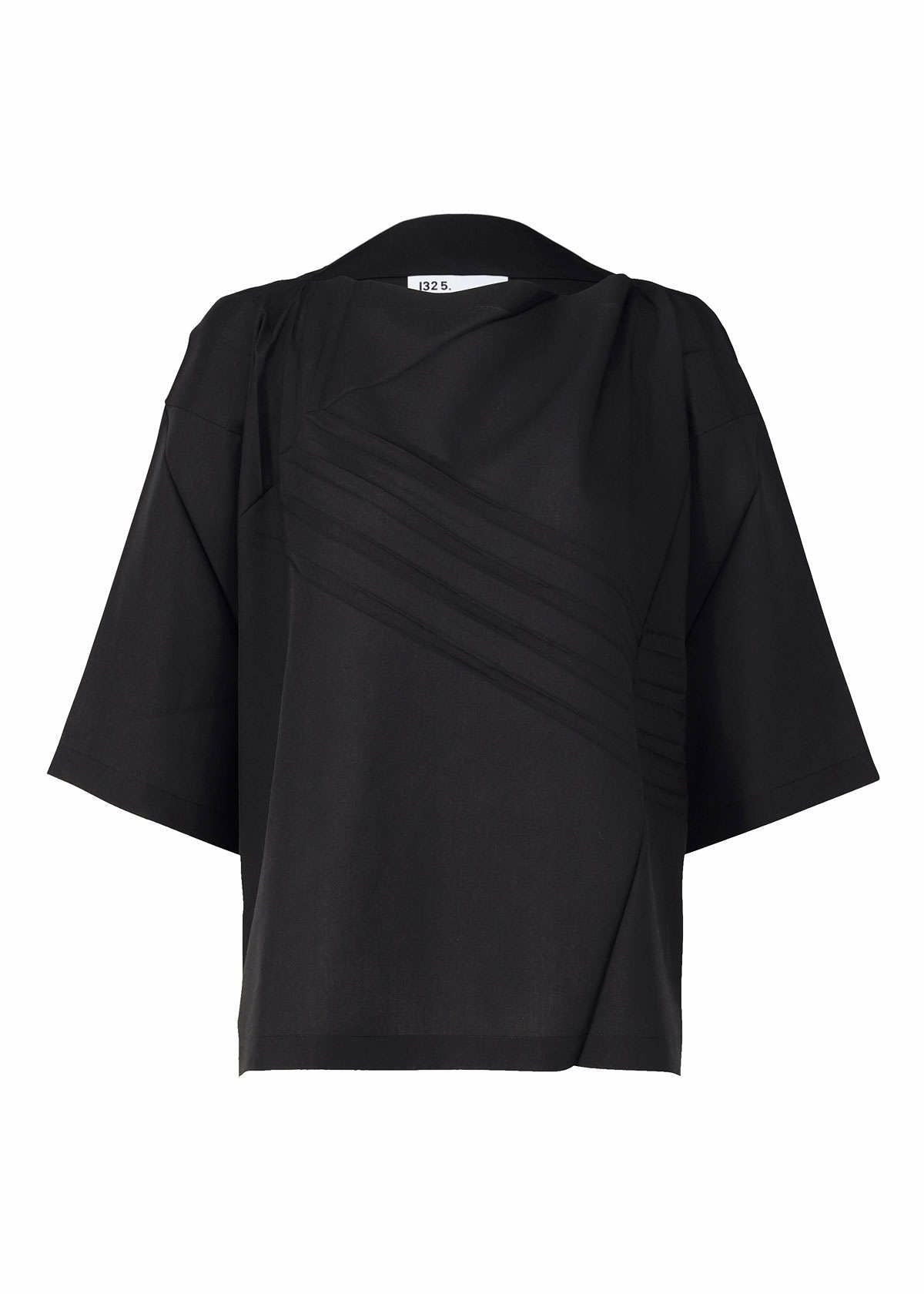 Zoomed view PLEATS T BASIC - BLACK (no.15)