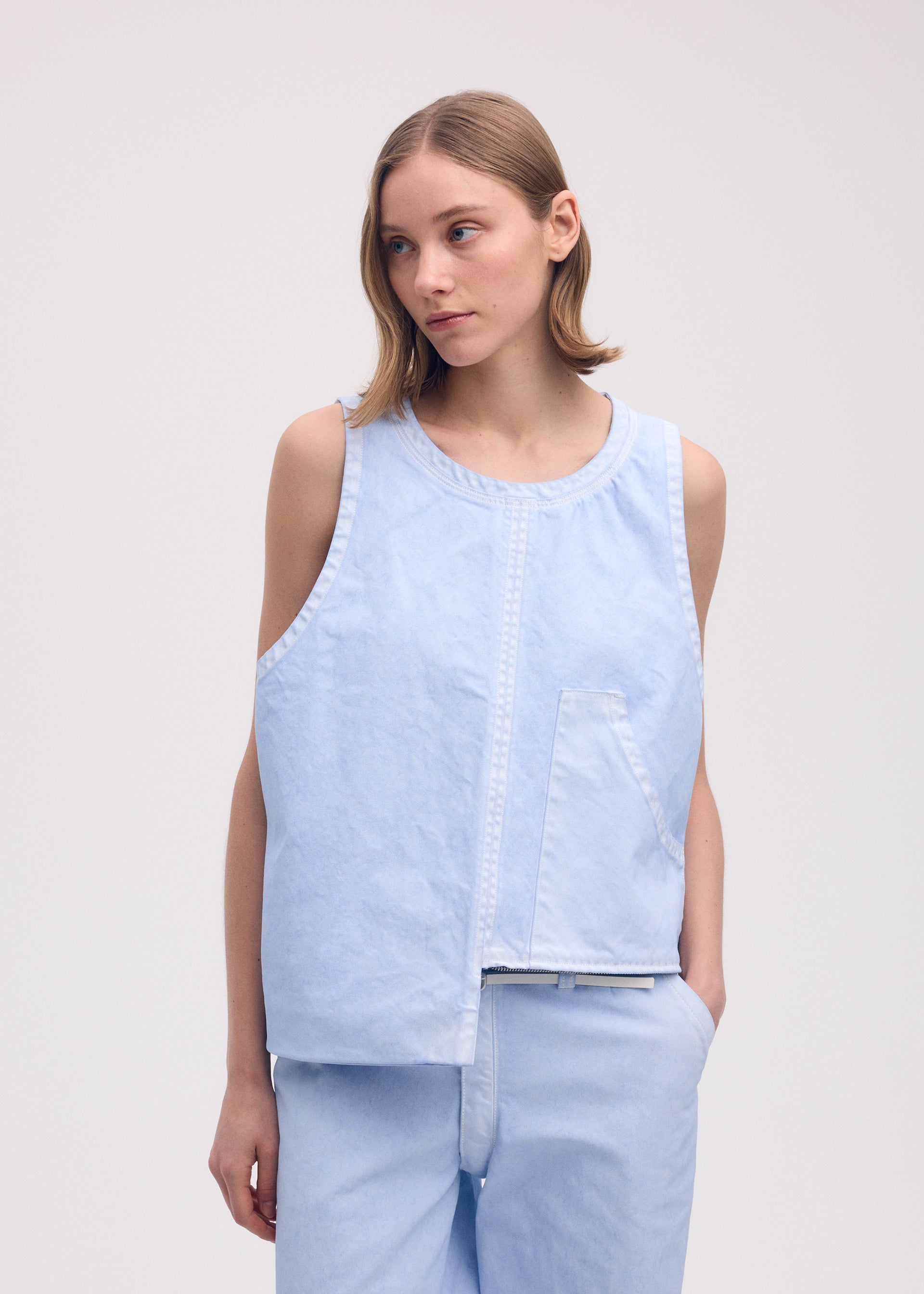 SCULPTURAL (BAG)