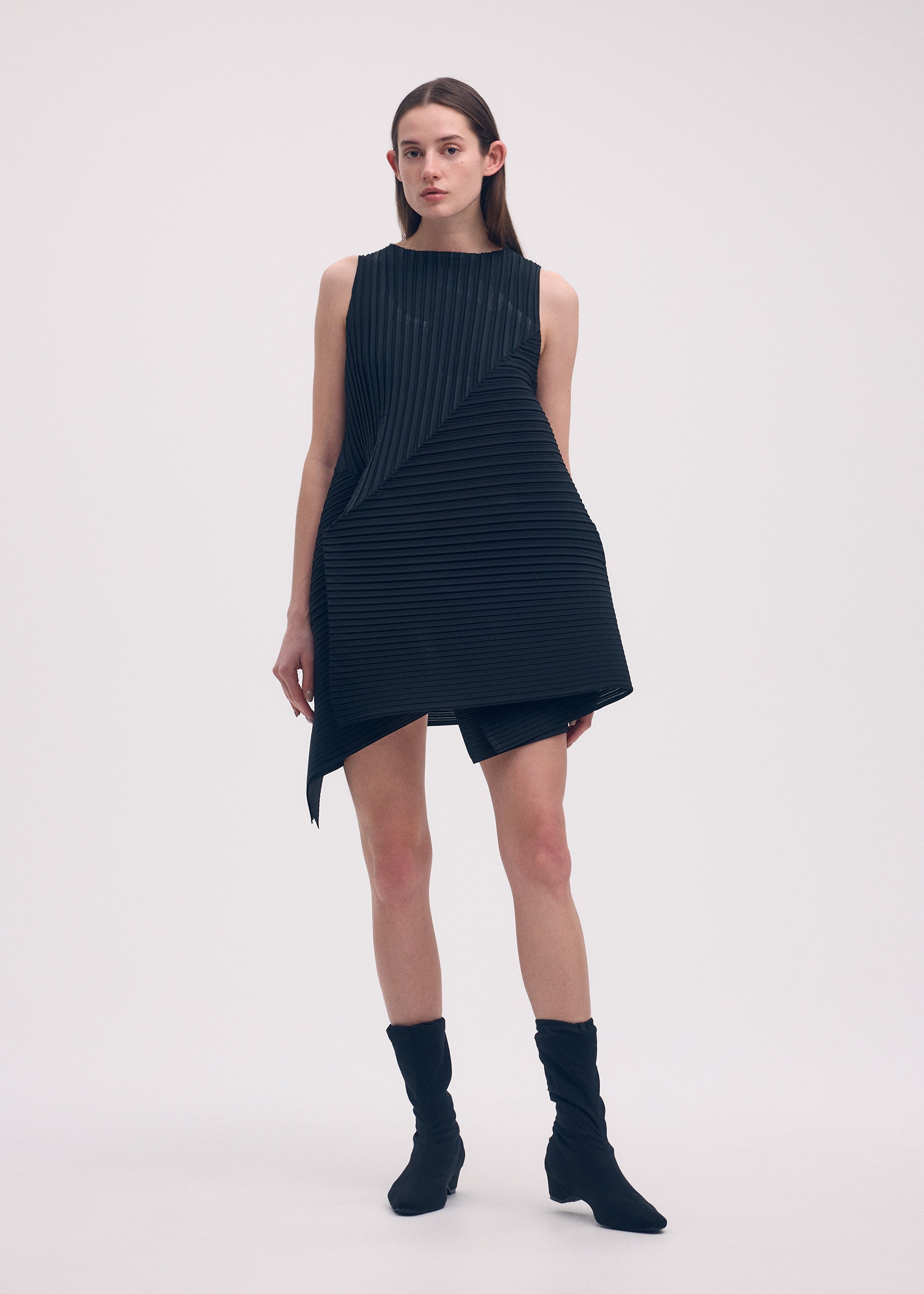 Zoomed view FOLD PLEATS