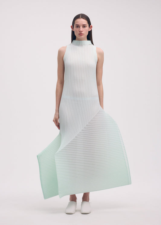 FOLD PLEATS view 2
