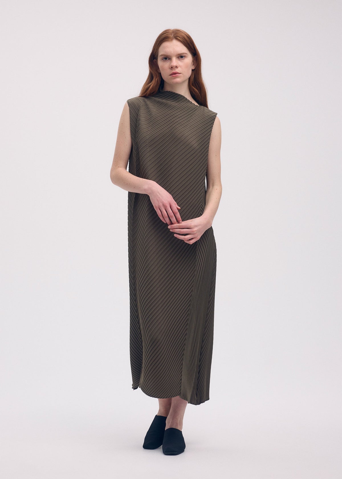SOFT FOLD PLEATS view 6 of 6